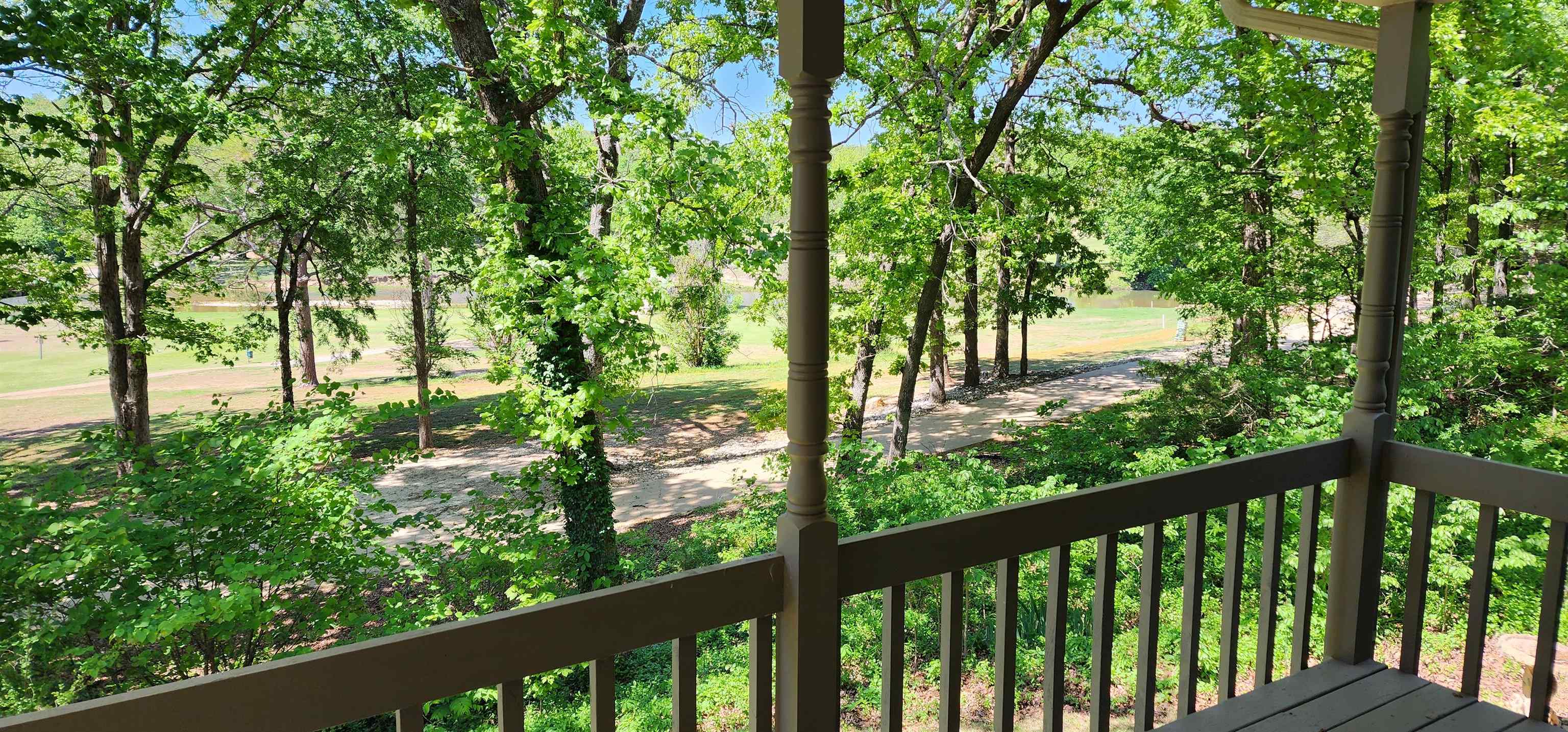 107 Cherokee  Cherokee Village, AR