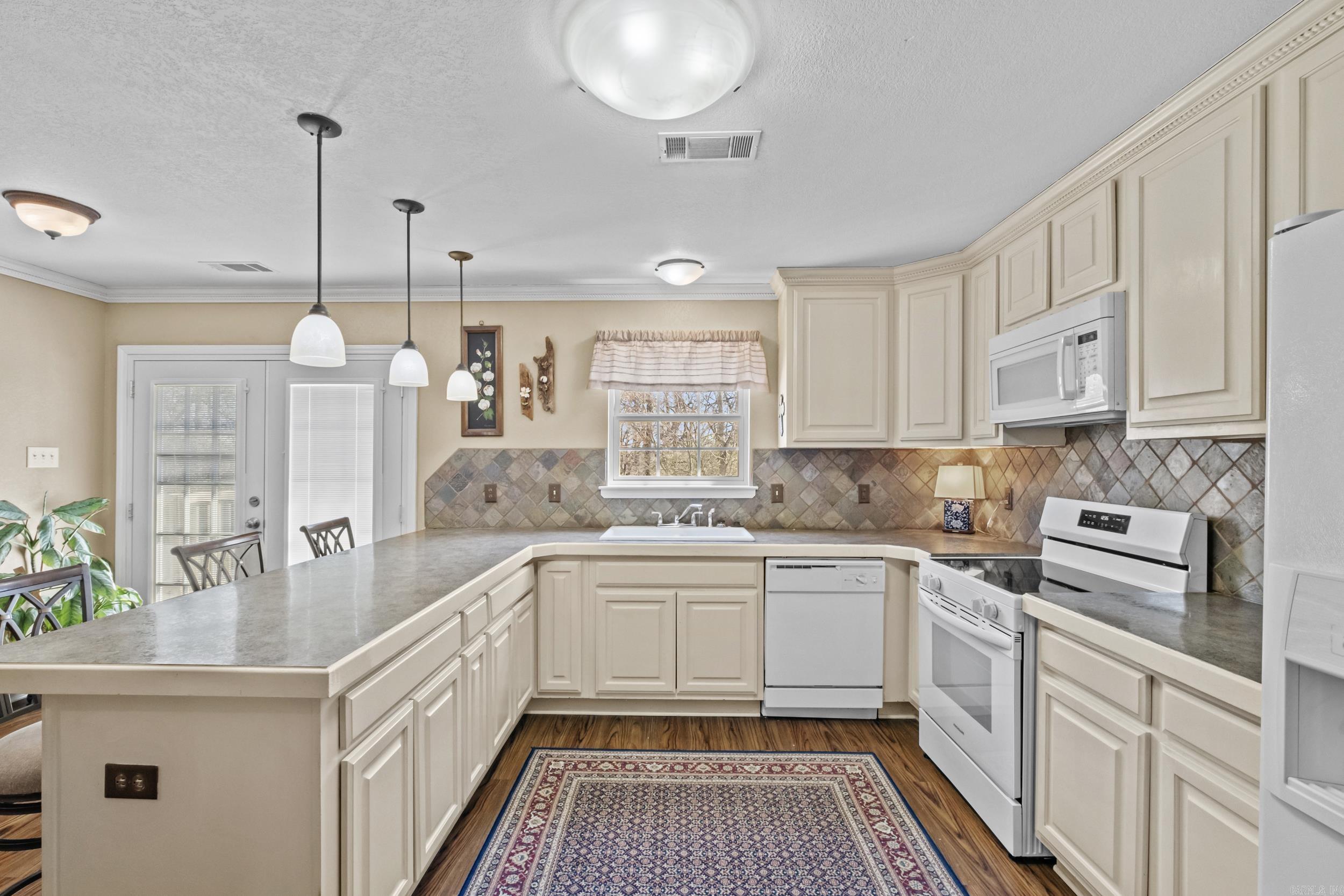 697 N Stagecoach Rd  Cabot, AR