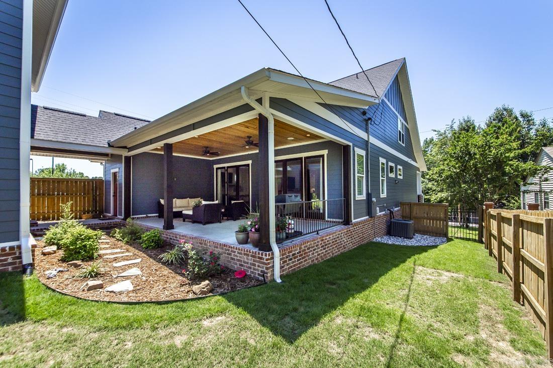 1607 N University  Little Rock, AR