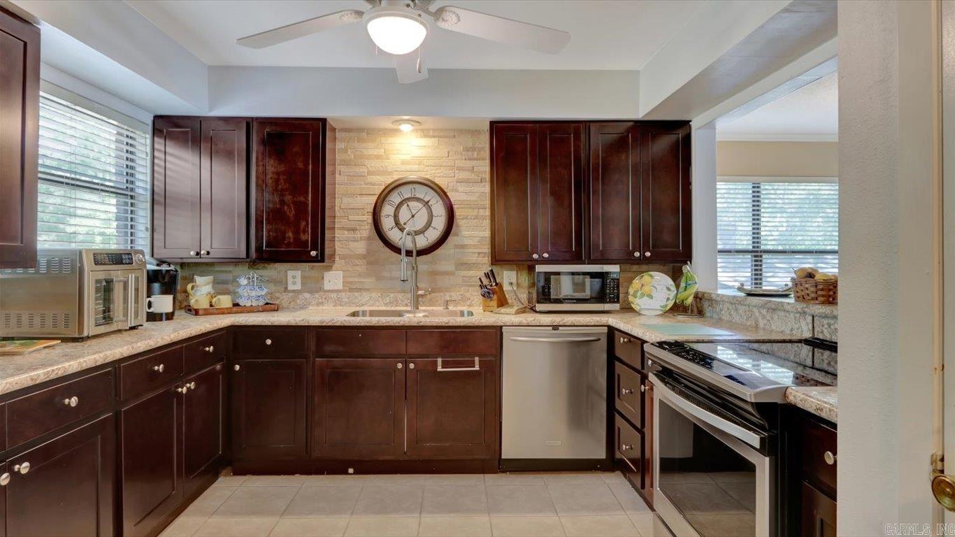 201 Daffodil Street Hot Springs, AR 71913