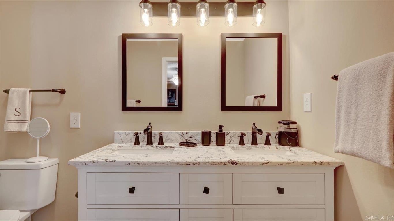 201 Daffodil Street Hot Springs, AR 71913