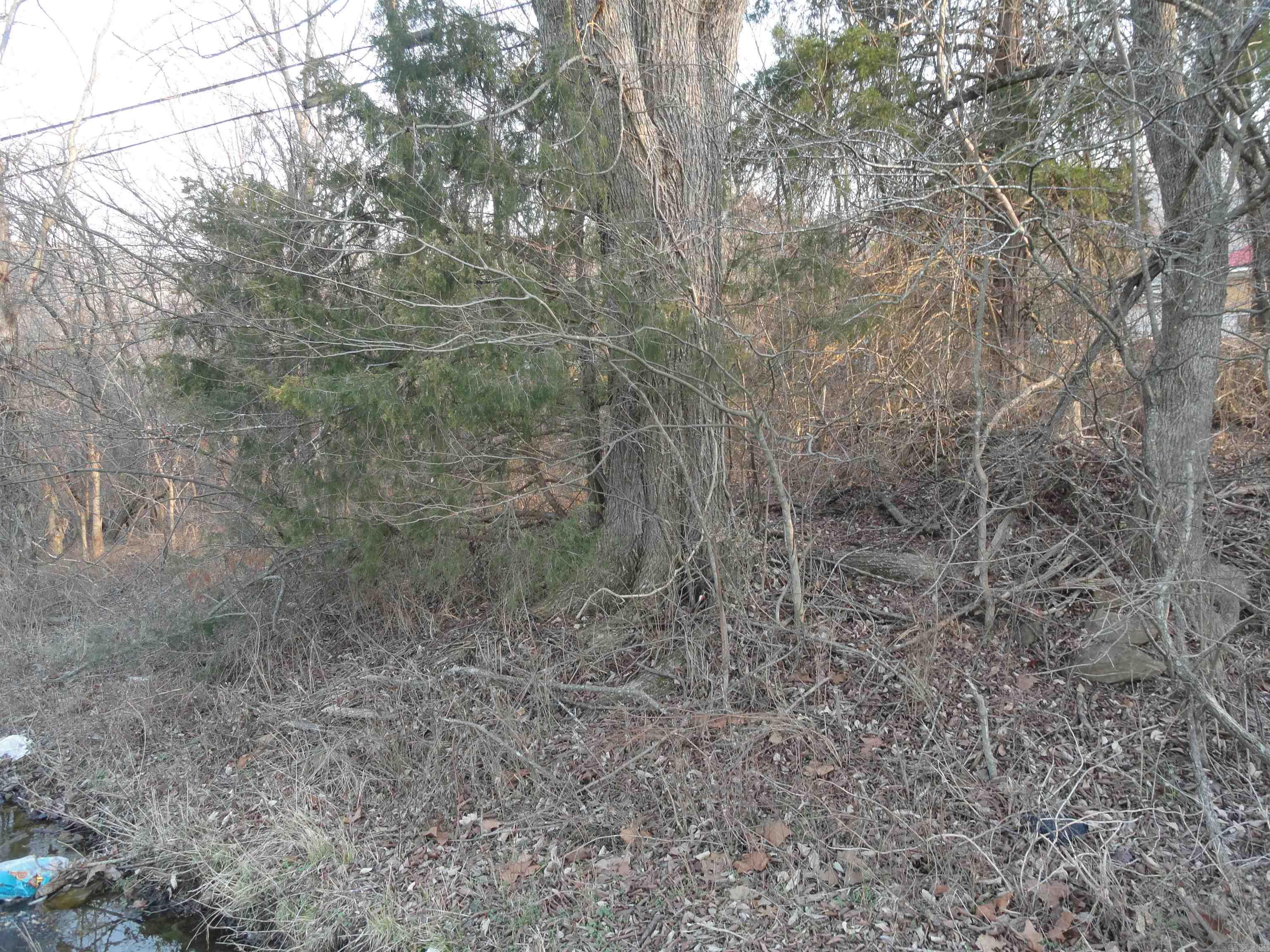 705 E Main  Marshall, AR