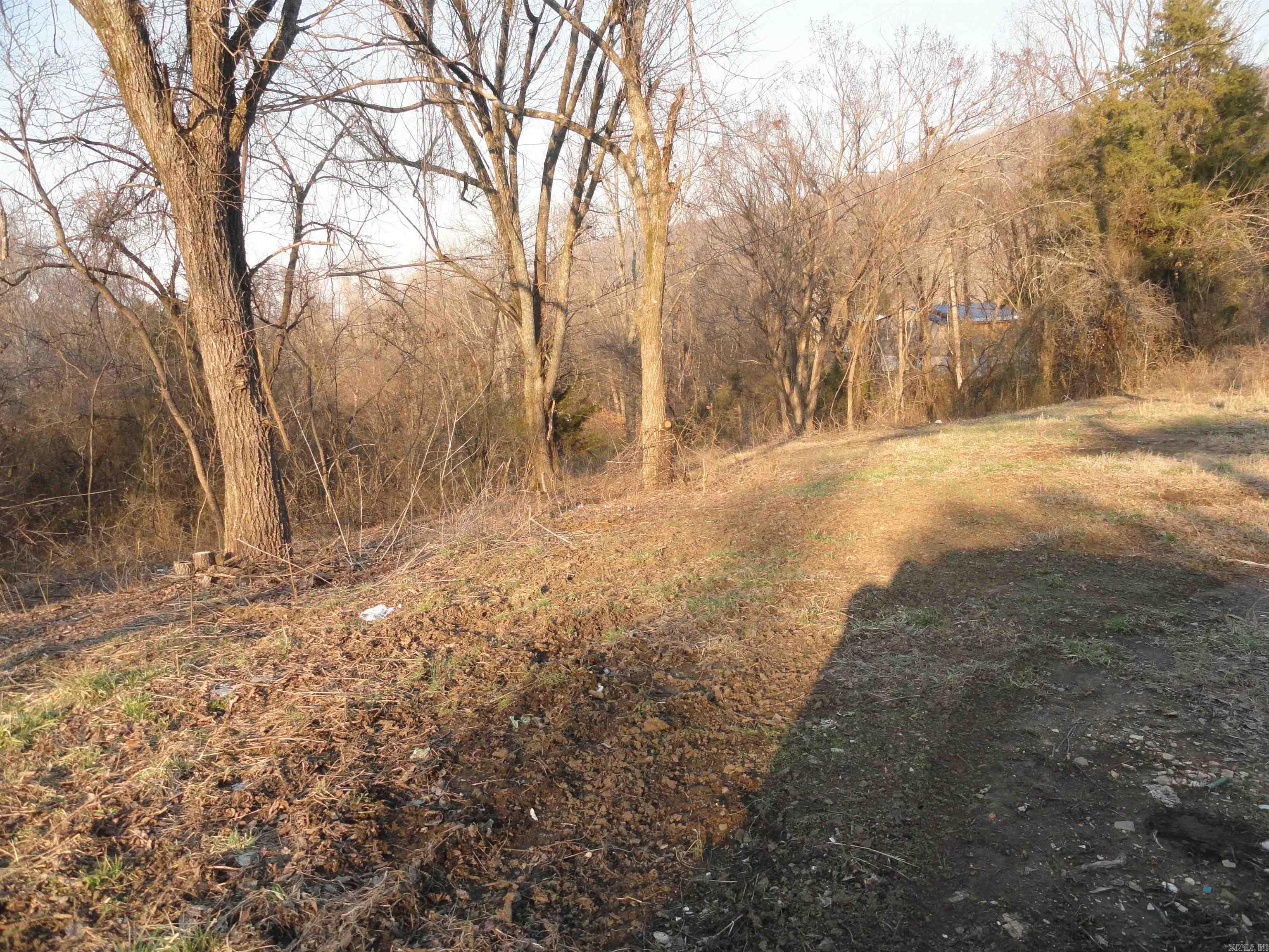 705 E Main  Marshall, AR