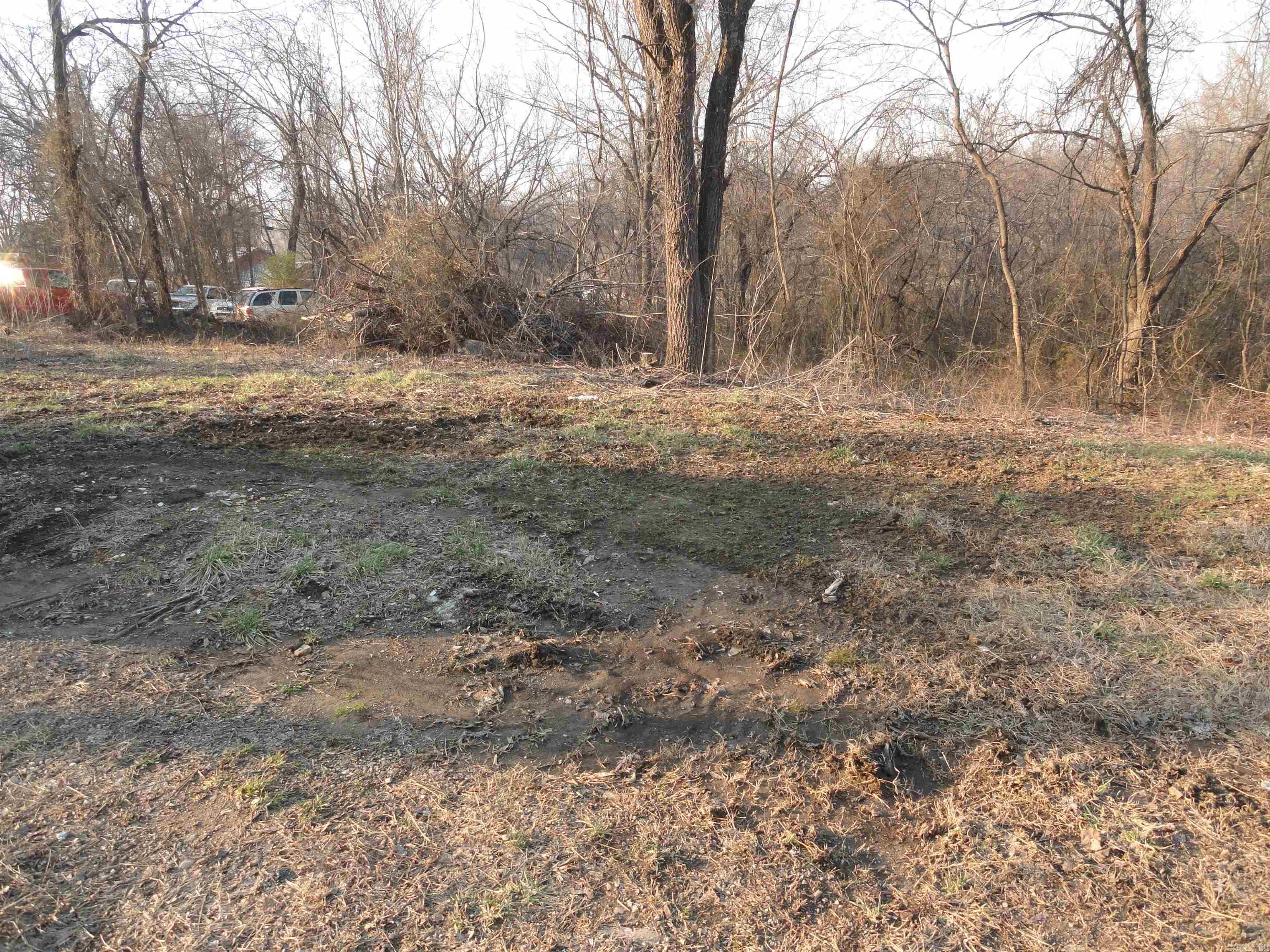 705 E Main  Marshall, AR