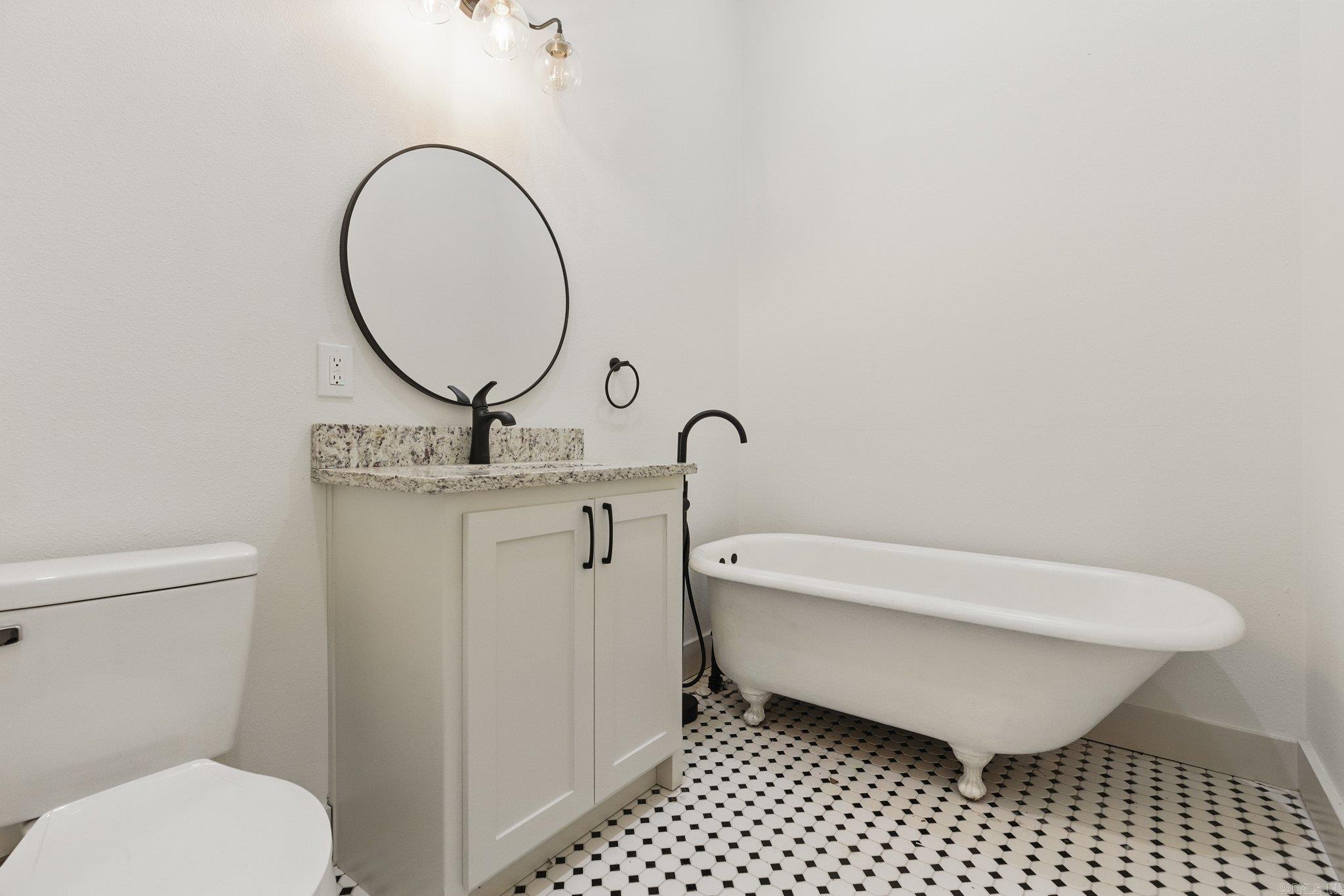 722 South Market Benton, AR 72015