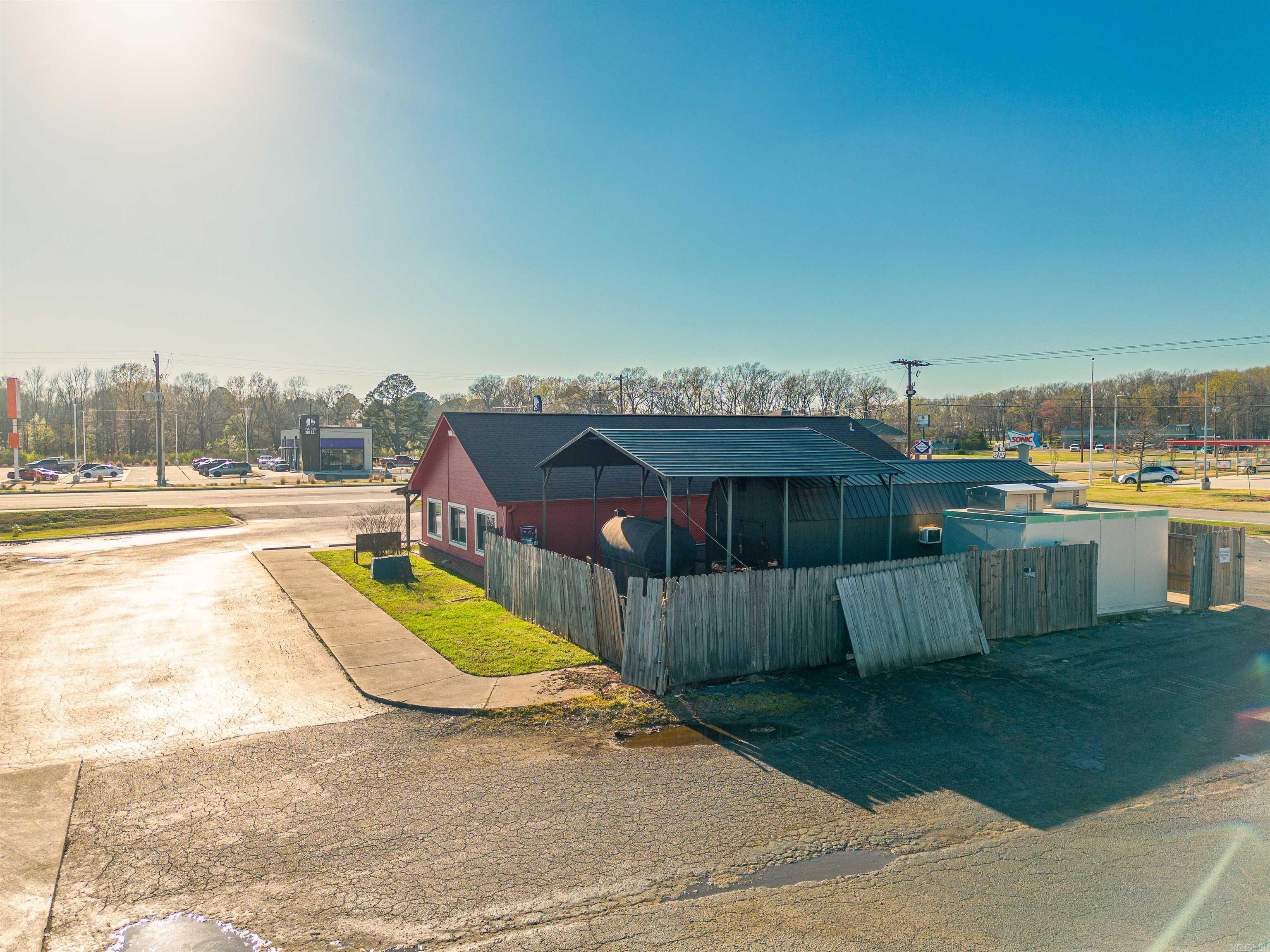 3096 Bill Foster Memorial Hwy  Cabot, AR