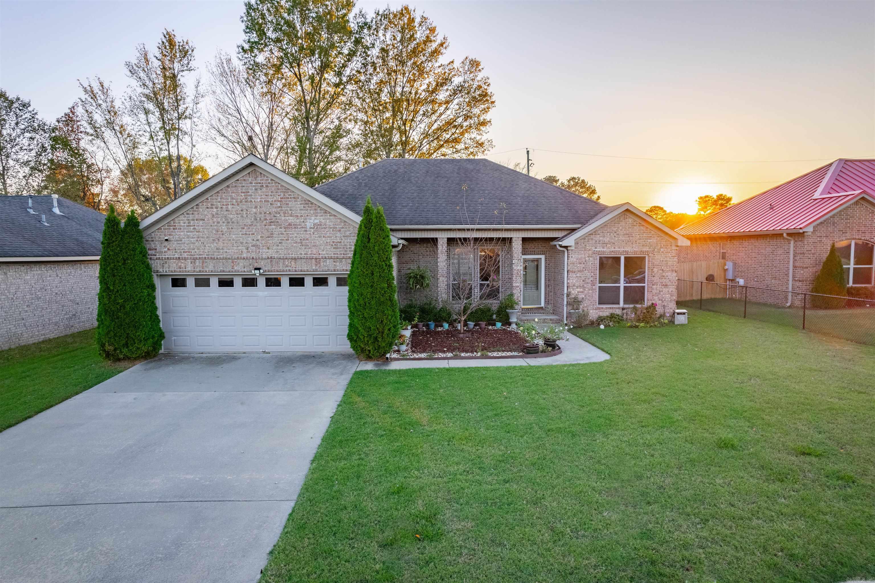 1213 Mesquite Trail