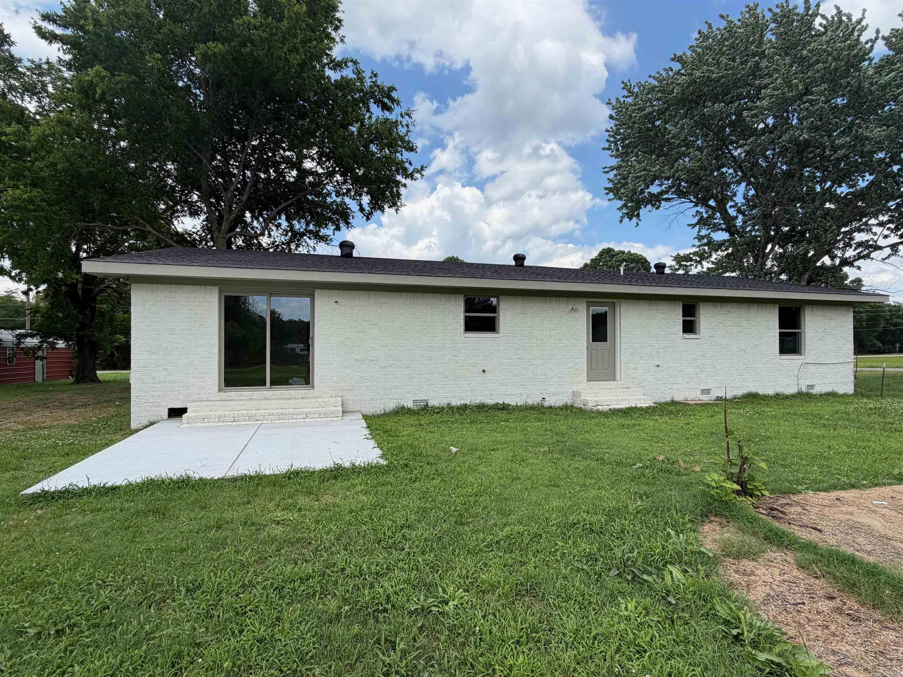 517 Highway 287 Morrilton, AR 72110