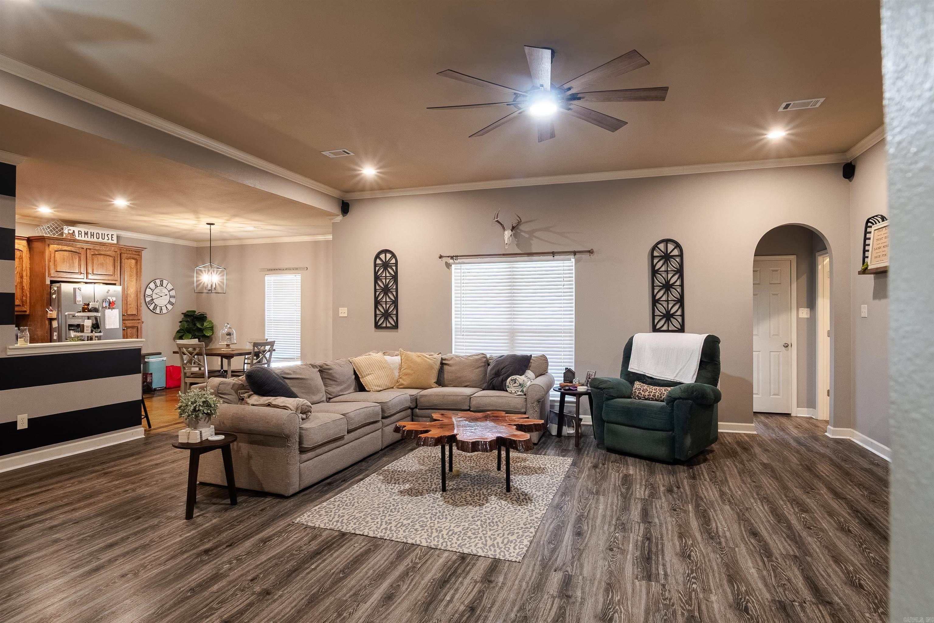 31 Brentwood Drive — photo 4