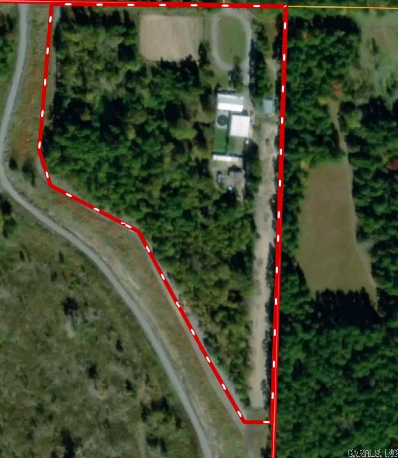 659 Hardway Road Clinton, AR 72031