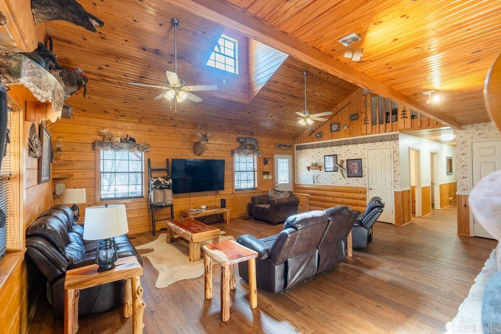 196 Schmelzer Lane Pangburn, AR 72121