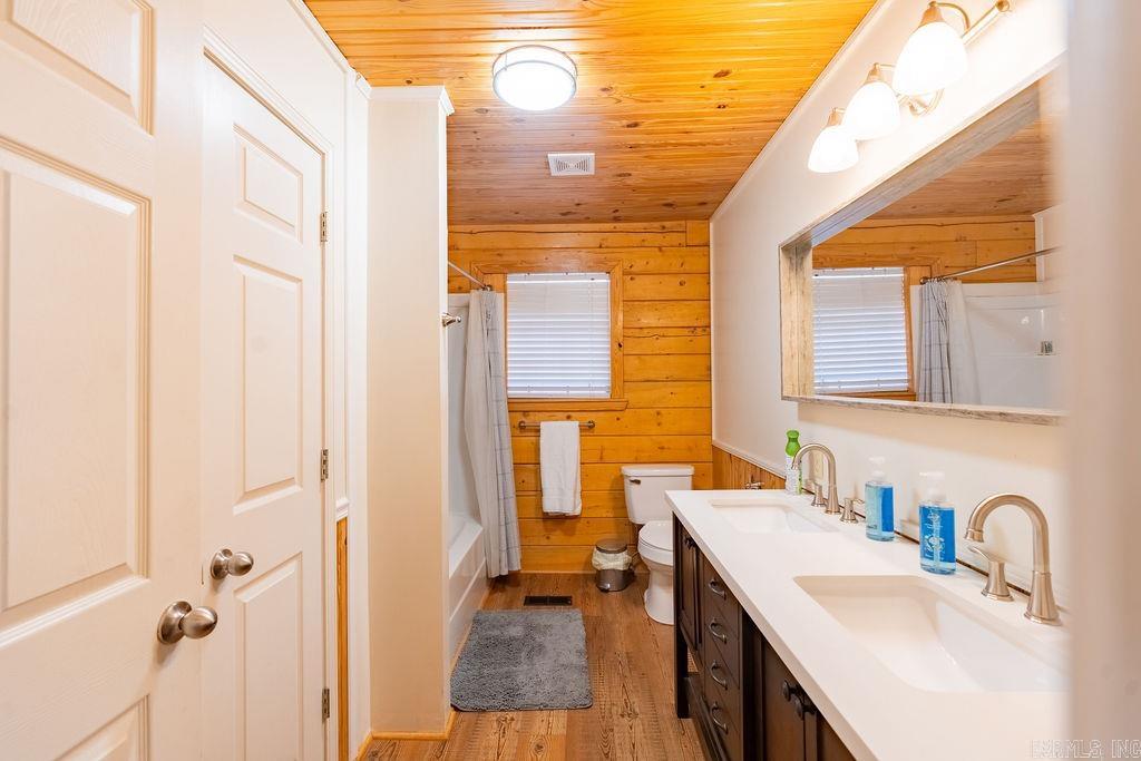 196 Schmelzer Lane Pangburn, AR 72121