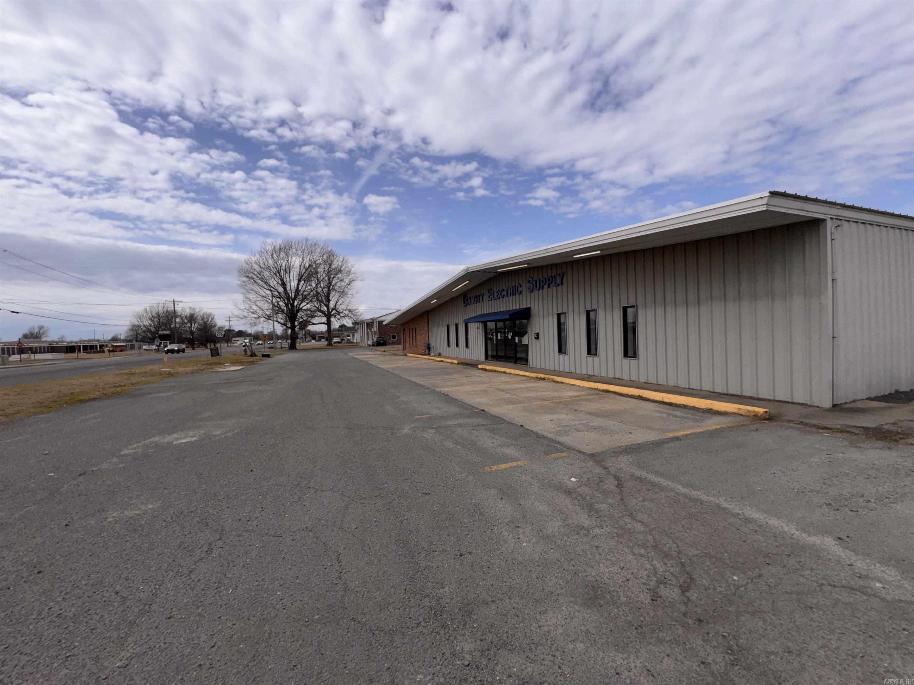 310 W 22nd Unit B Stuttgart, AR