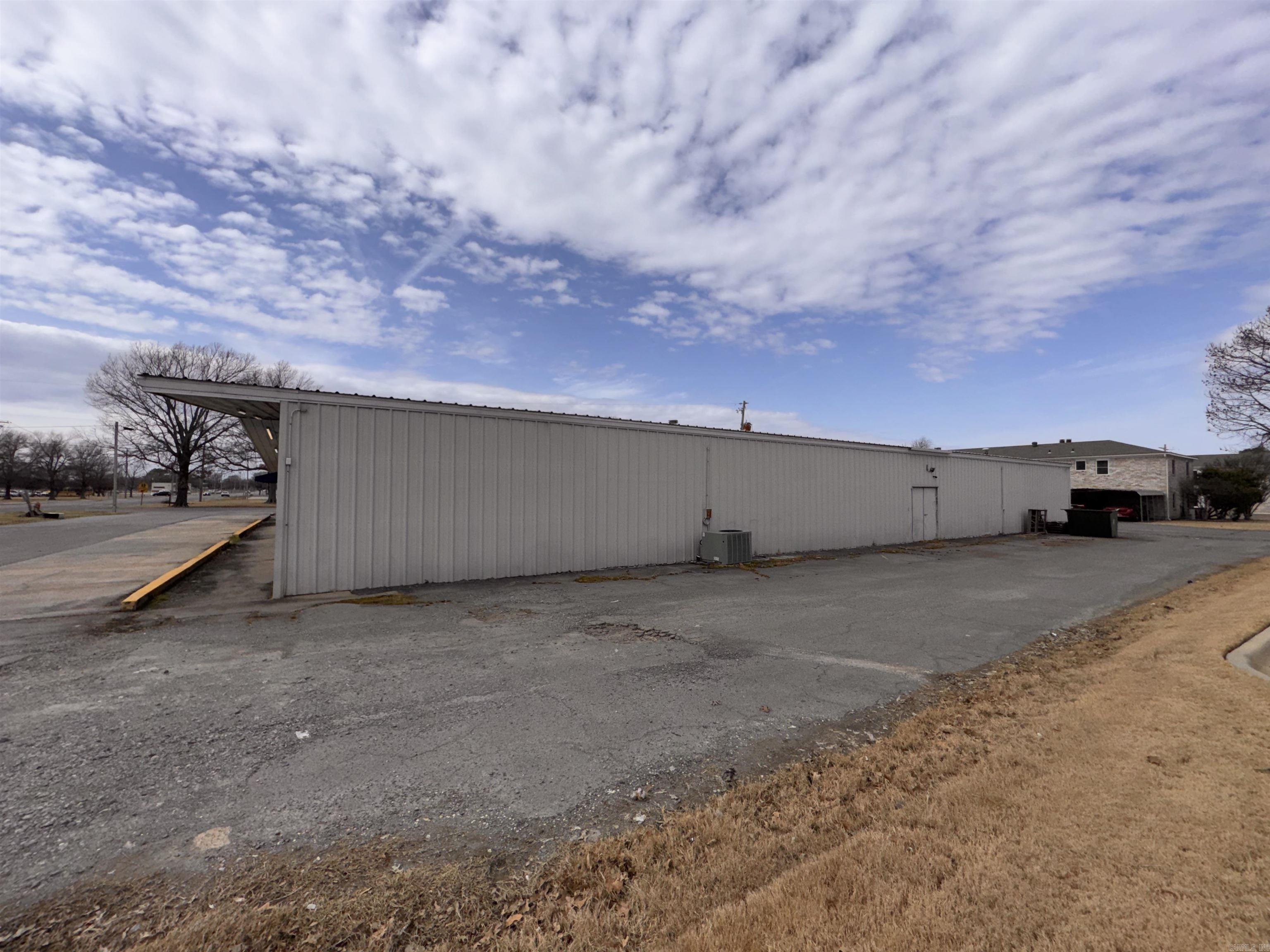 310 W 22nd Unit B Stuttgart, AR