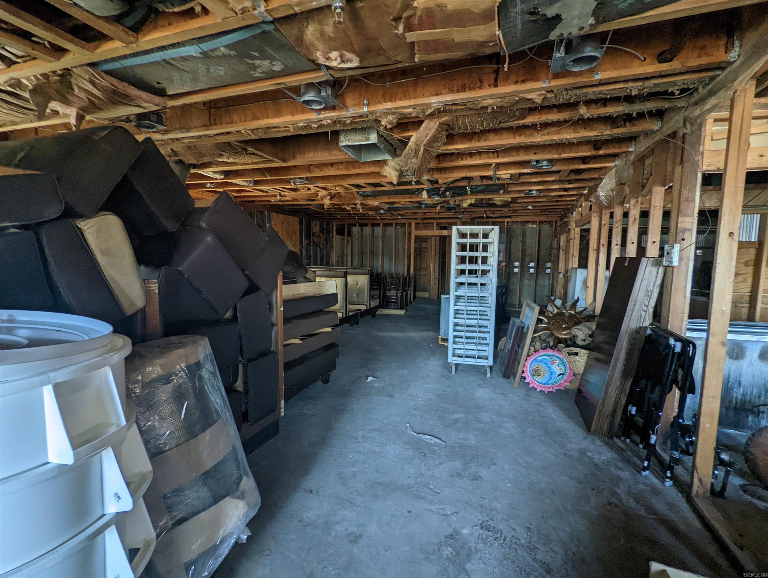 3000 E Race  Searcy, AR