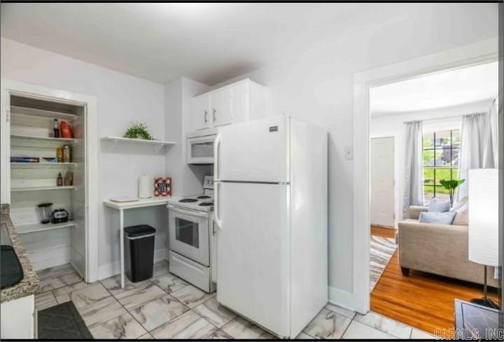 5600 C  Little Rock, AR