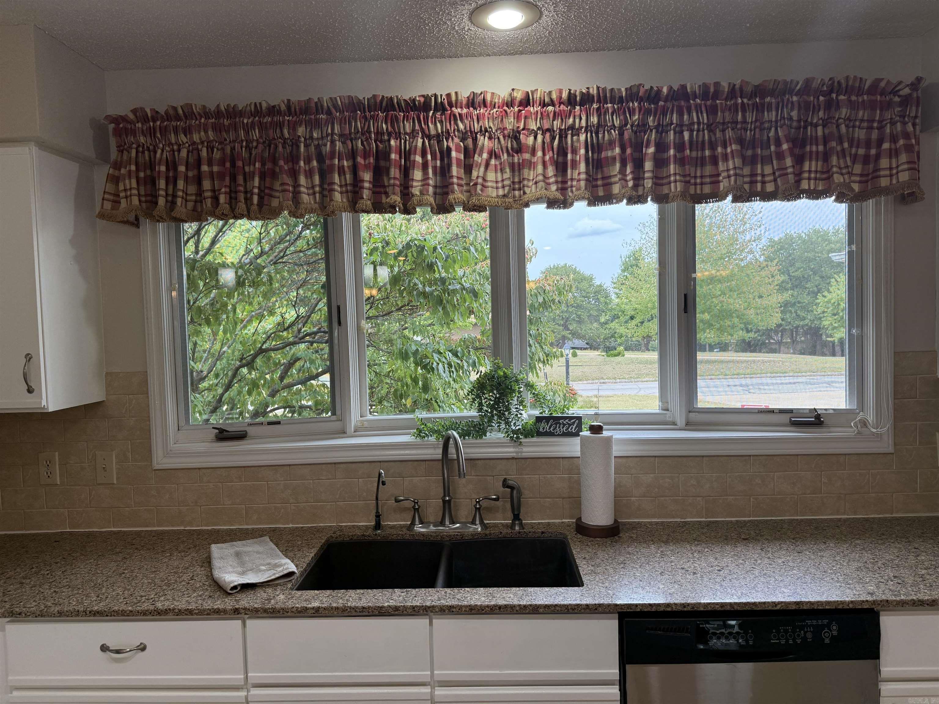 244 Northpointe Dr  Mountain Home, AR