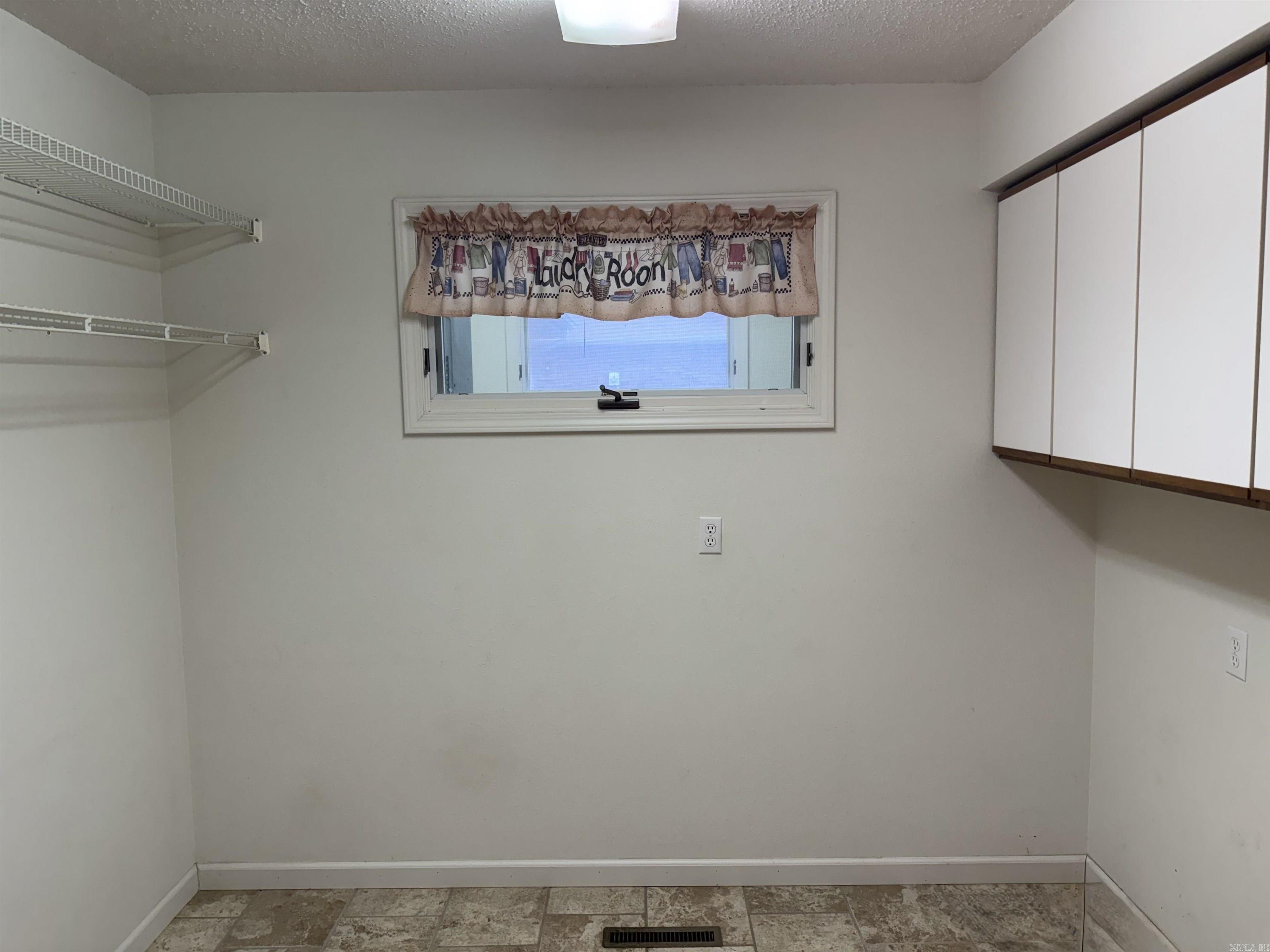 244 Northpointe Dr  Mountain Home, AR