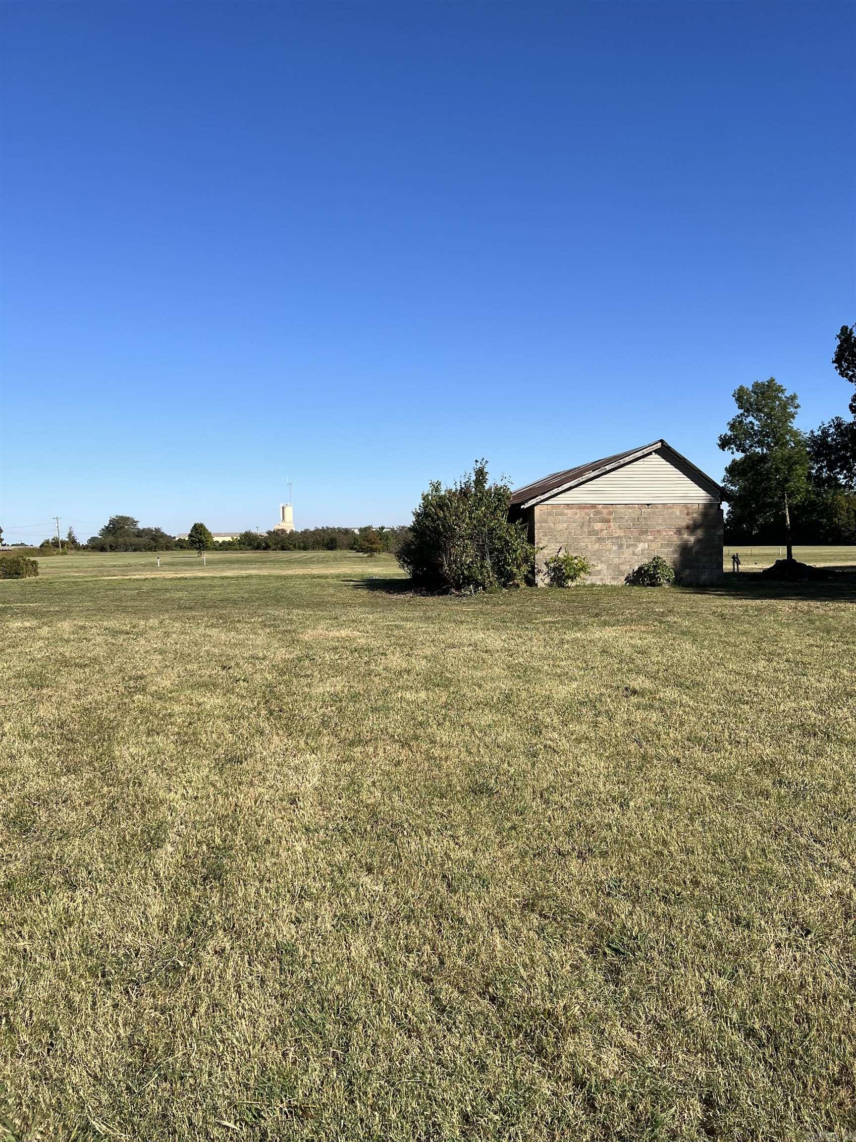 1577 E Main St  Piggott, AR