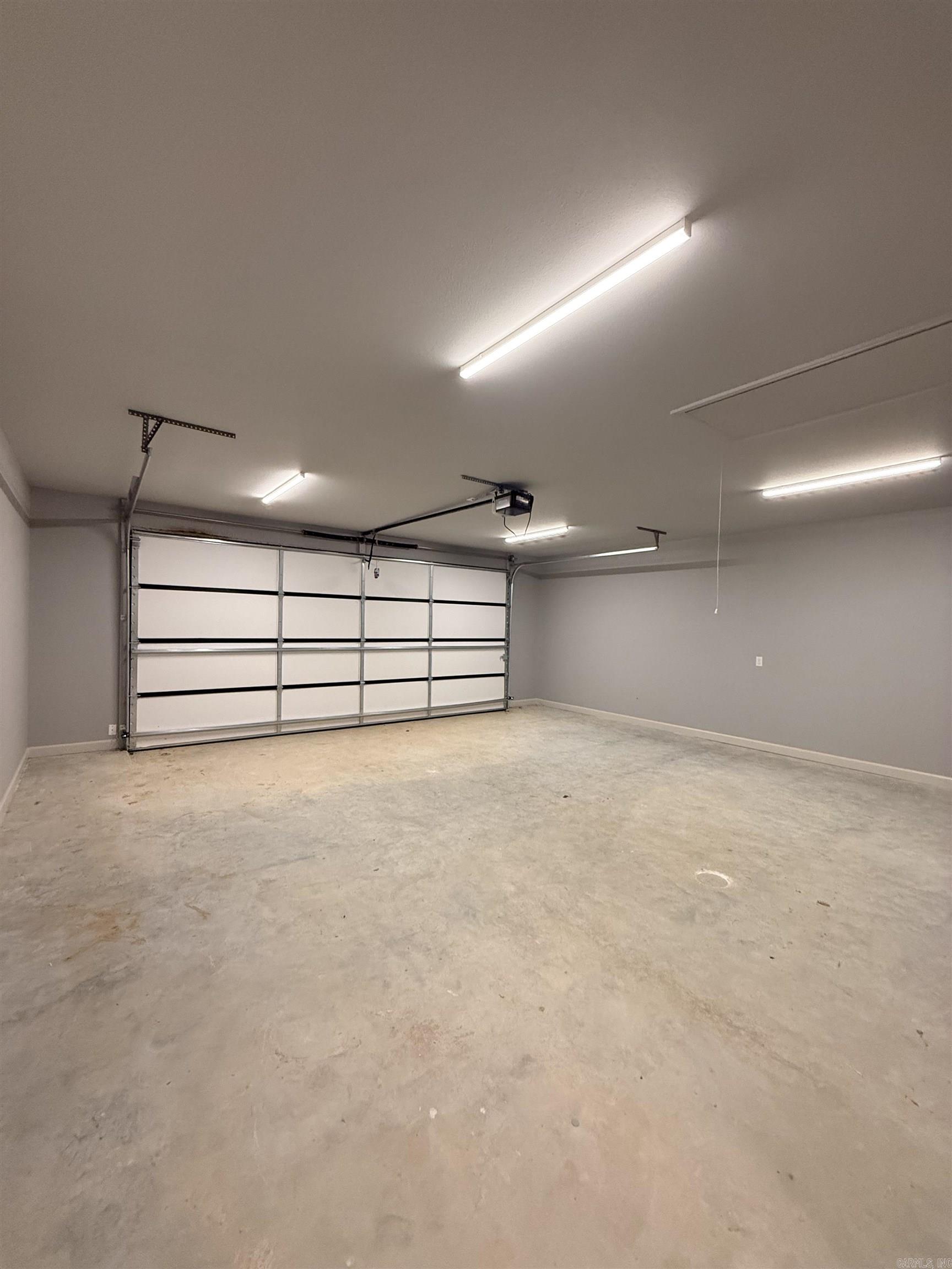 21364 Ashland Road Hensley, AR 72065