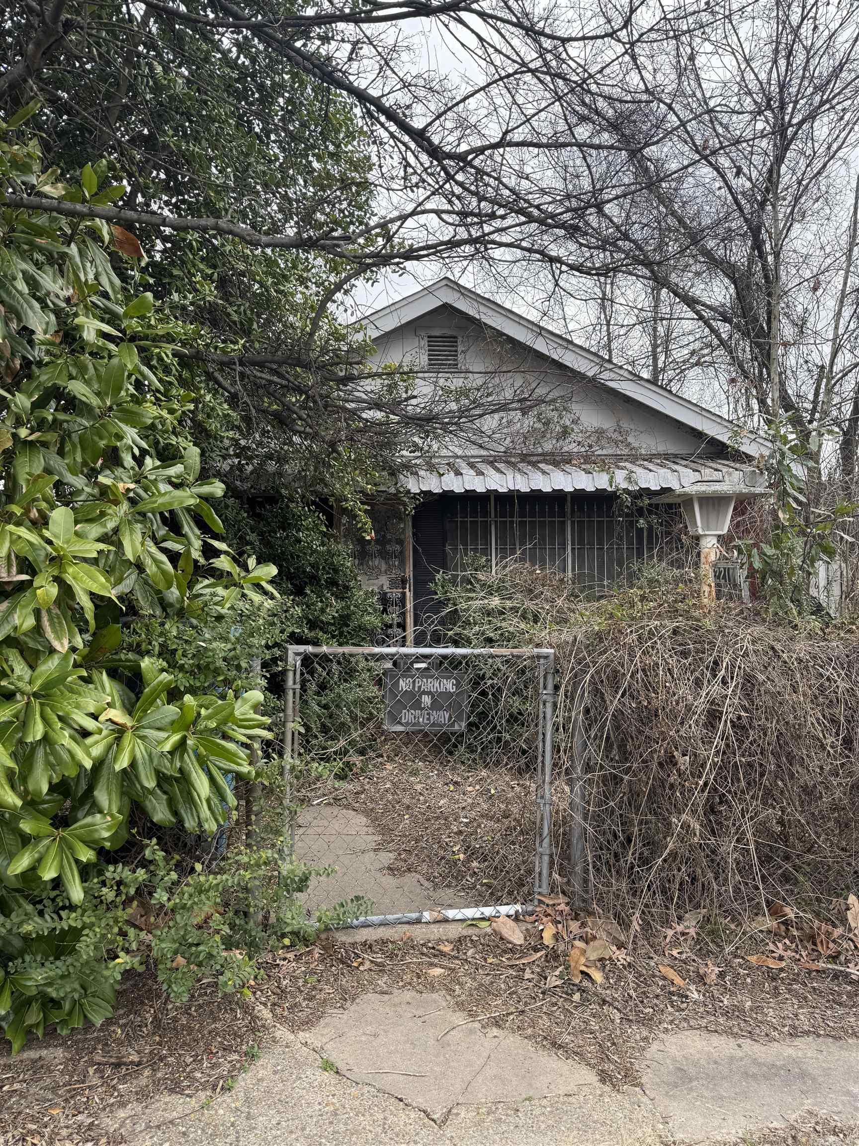 2217 bragg Street Little Rock, AR 72206