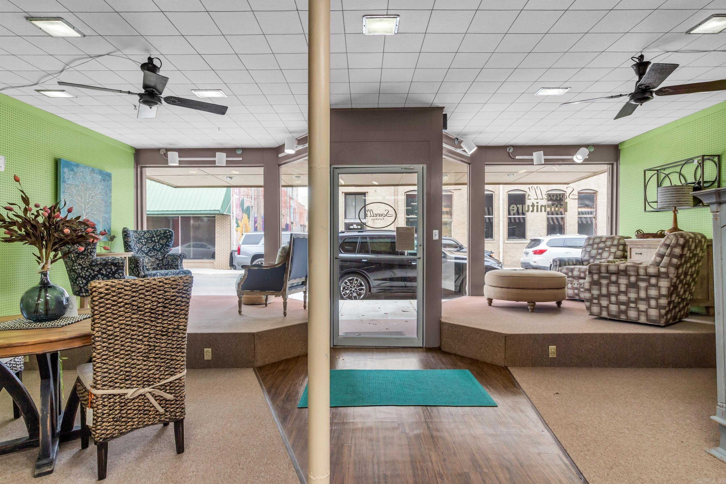 207 W Arch Street 213 Arch Street Searcy, AR