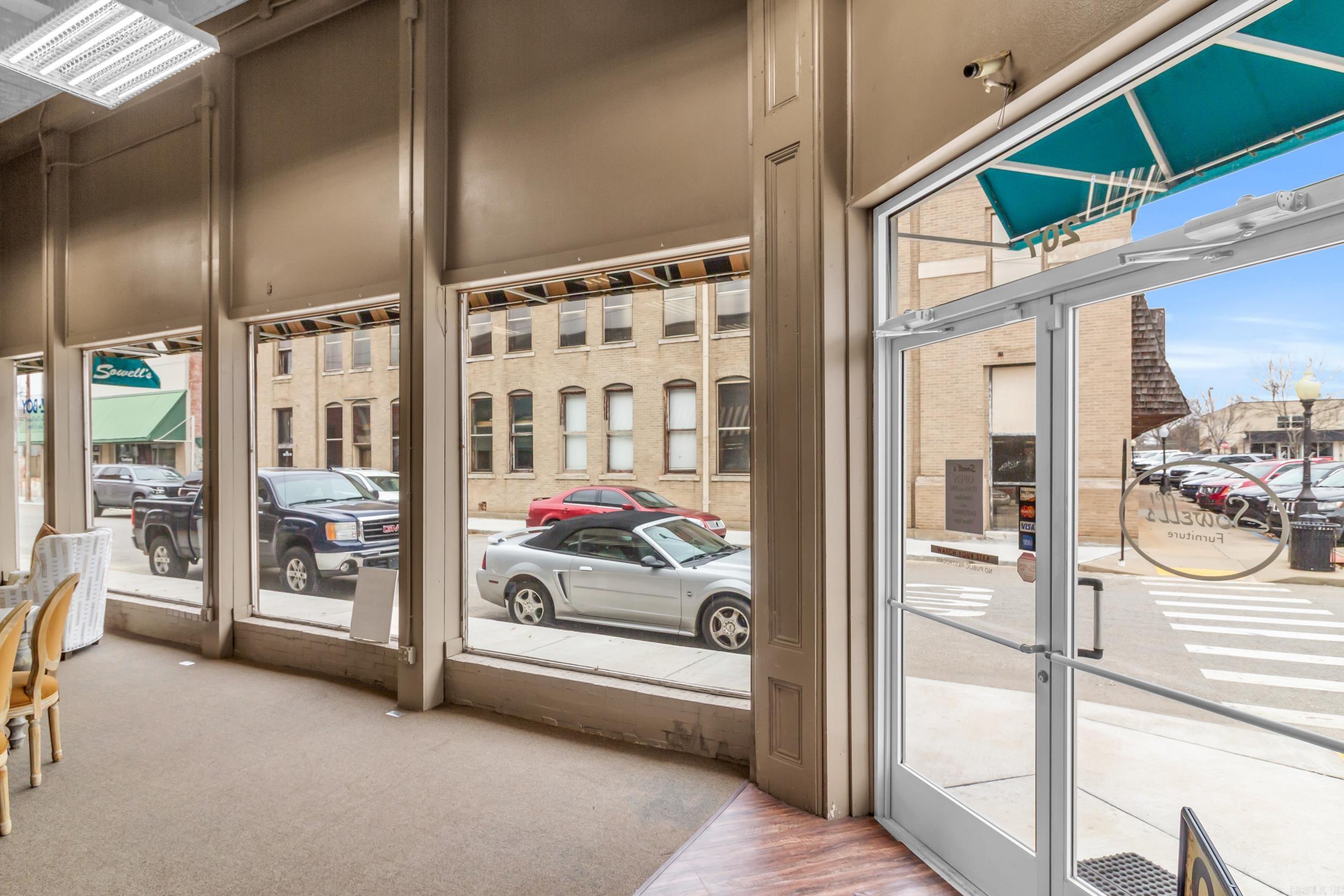 207 W Arch Street 213 Arch Street Searcy, AR