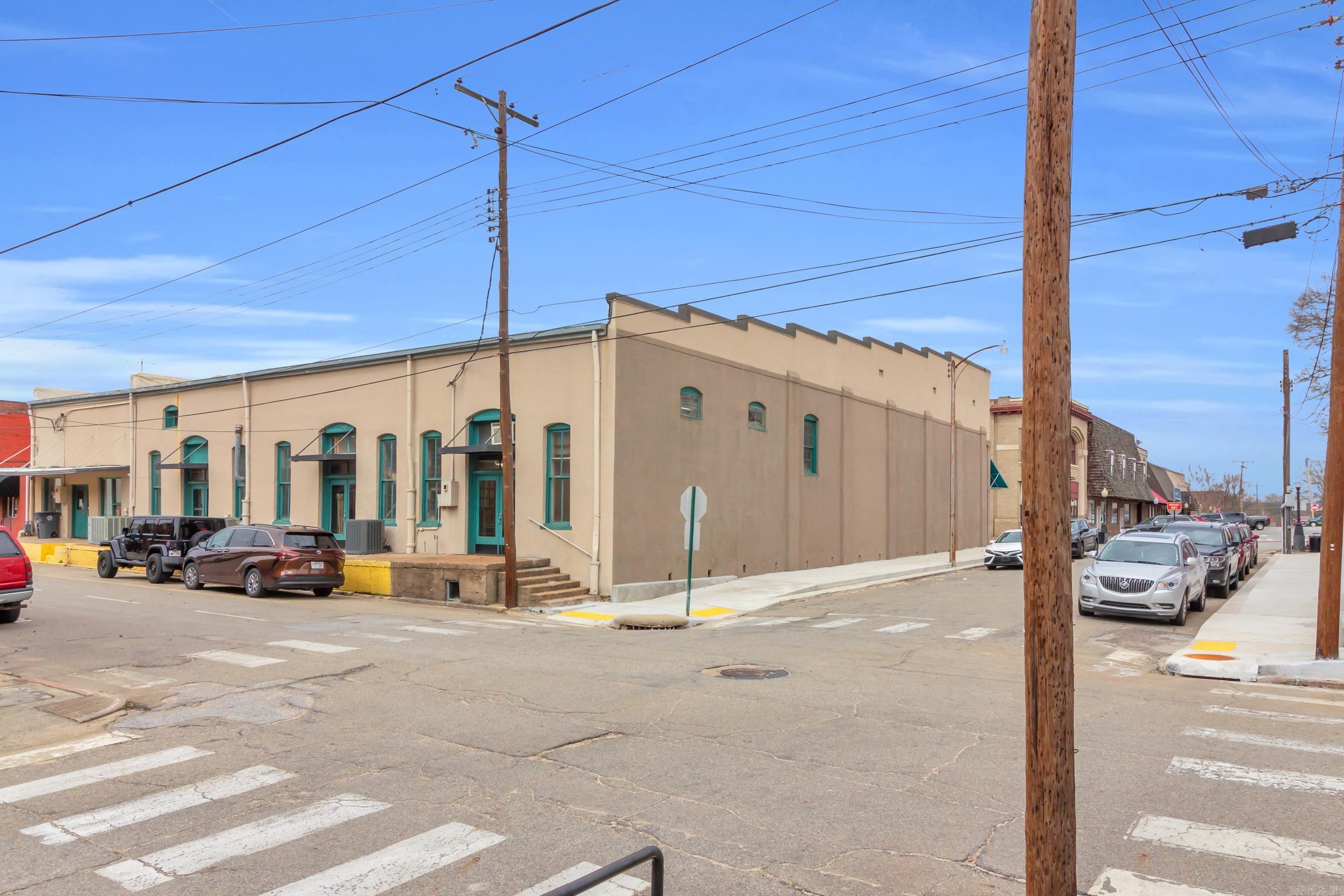 207 W Arch Street 213 Arch Street Searcy, AR