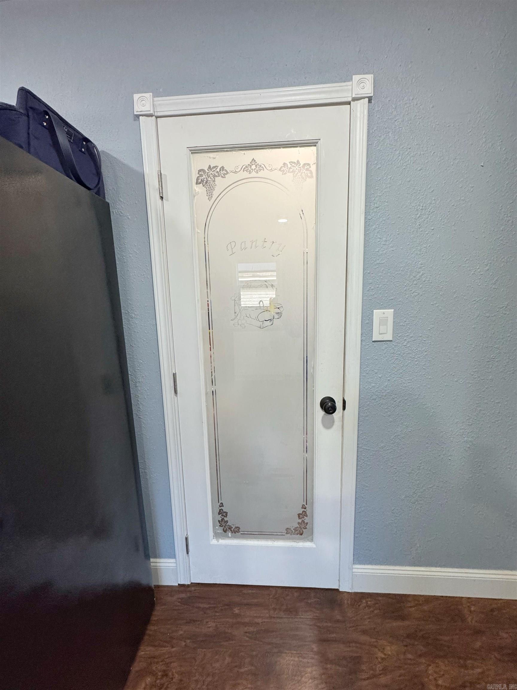 1123 N Greenwich  Russellville, AR