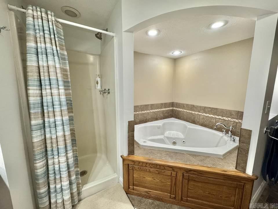 1013 Shipman Drive Mountain View, AR 72560