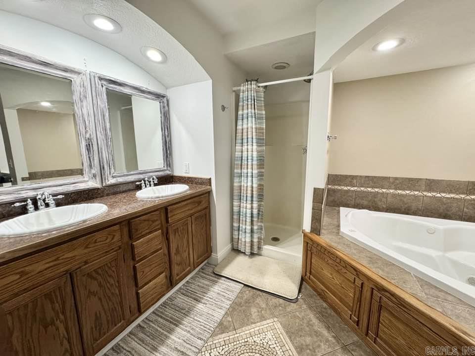 1013 Shipman Drive Mountain View, AR 72560