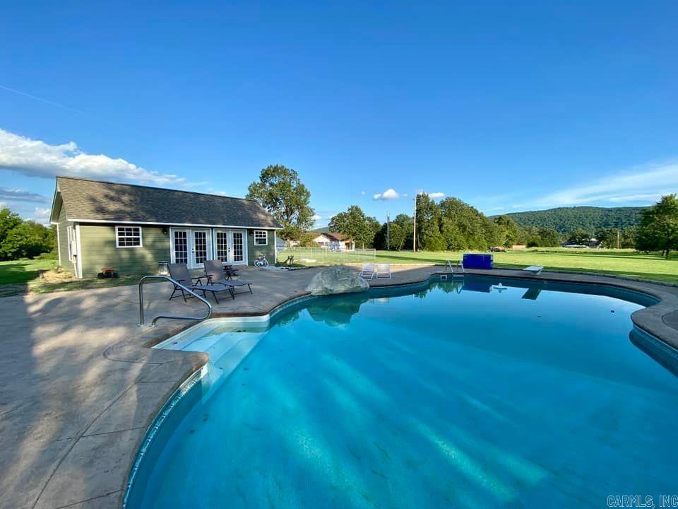 1013 Shipman Drive Mountain View, AR 72560