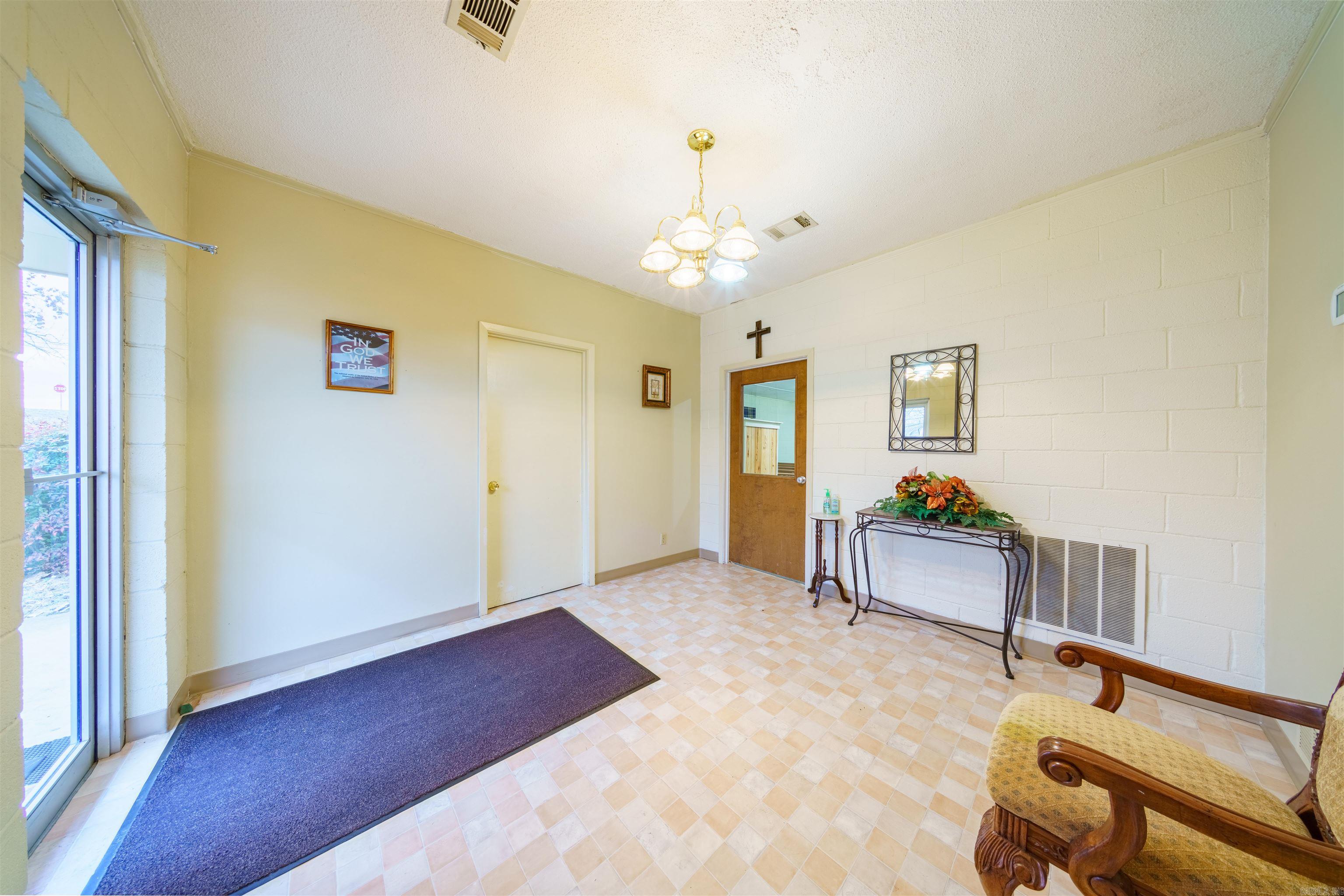 105 Chamblee  Batesville, AR