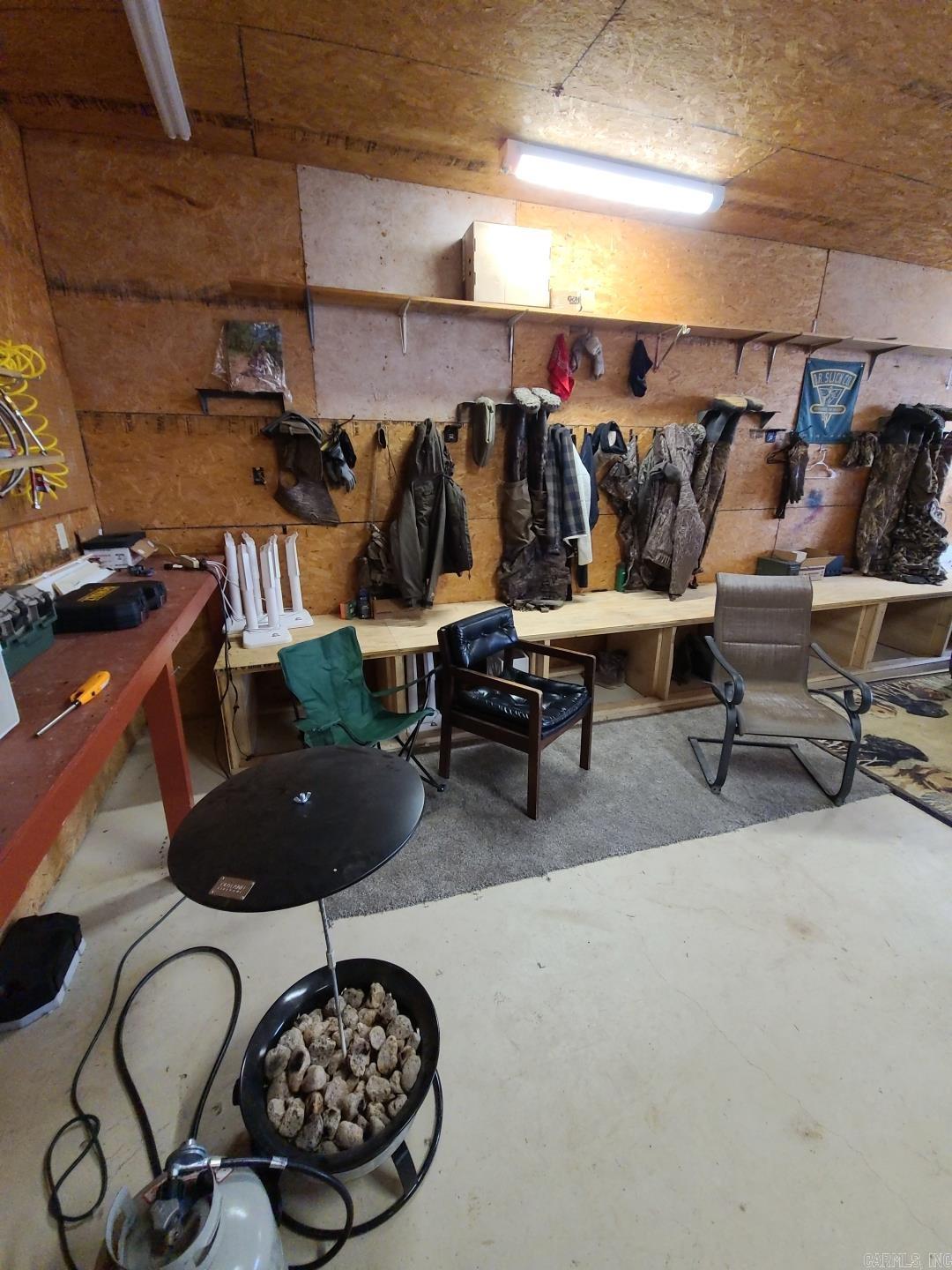 4204 Finegan Newport, AR 72112