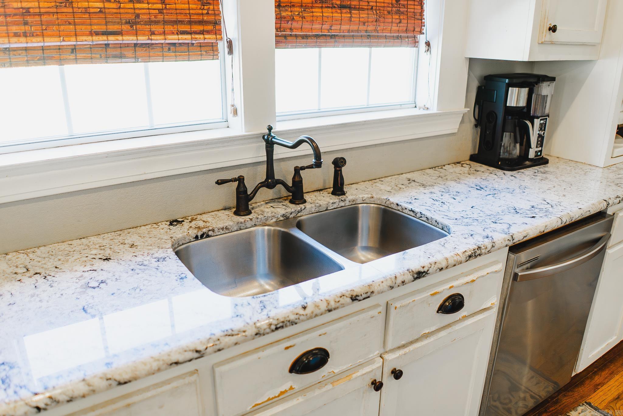 542 S Main Street Monticello, AR 71655