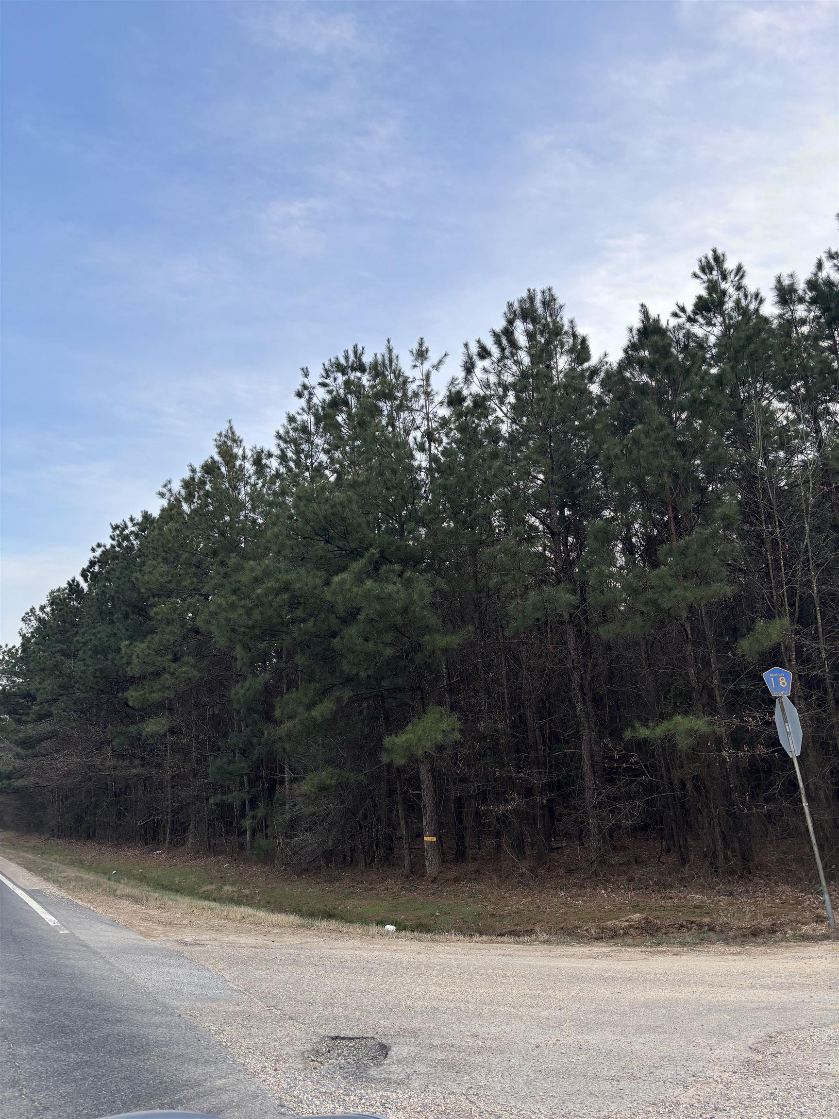 910 Highway 8  Warren, AR