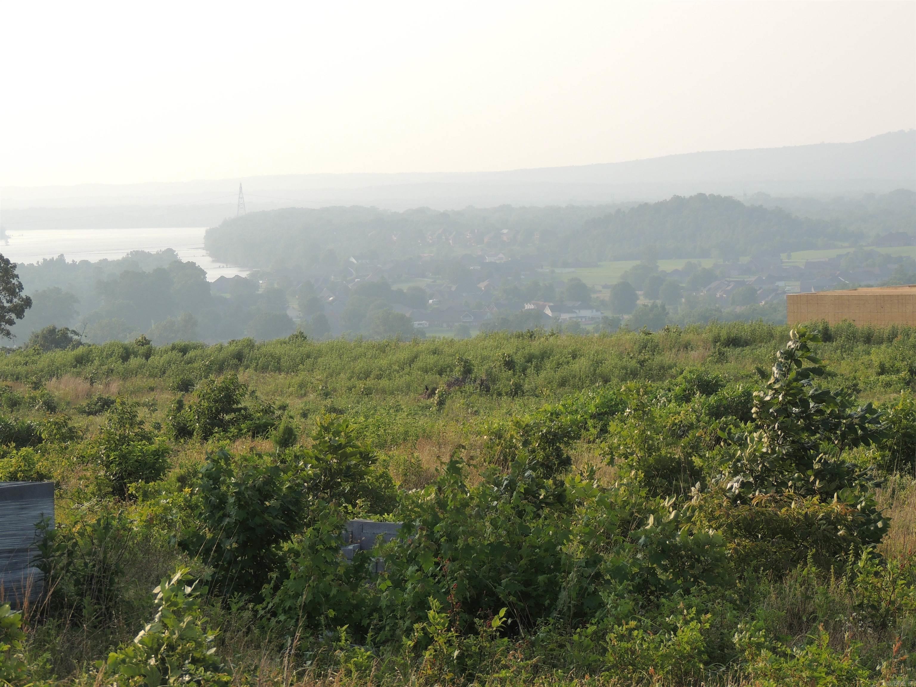 Lot 61 Summit View Ln  Maumelle, AR