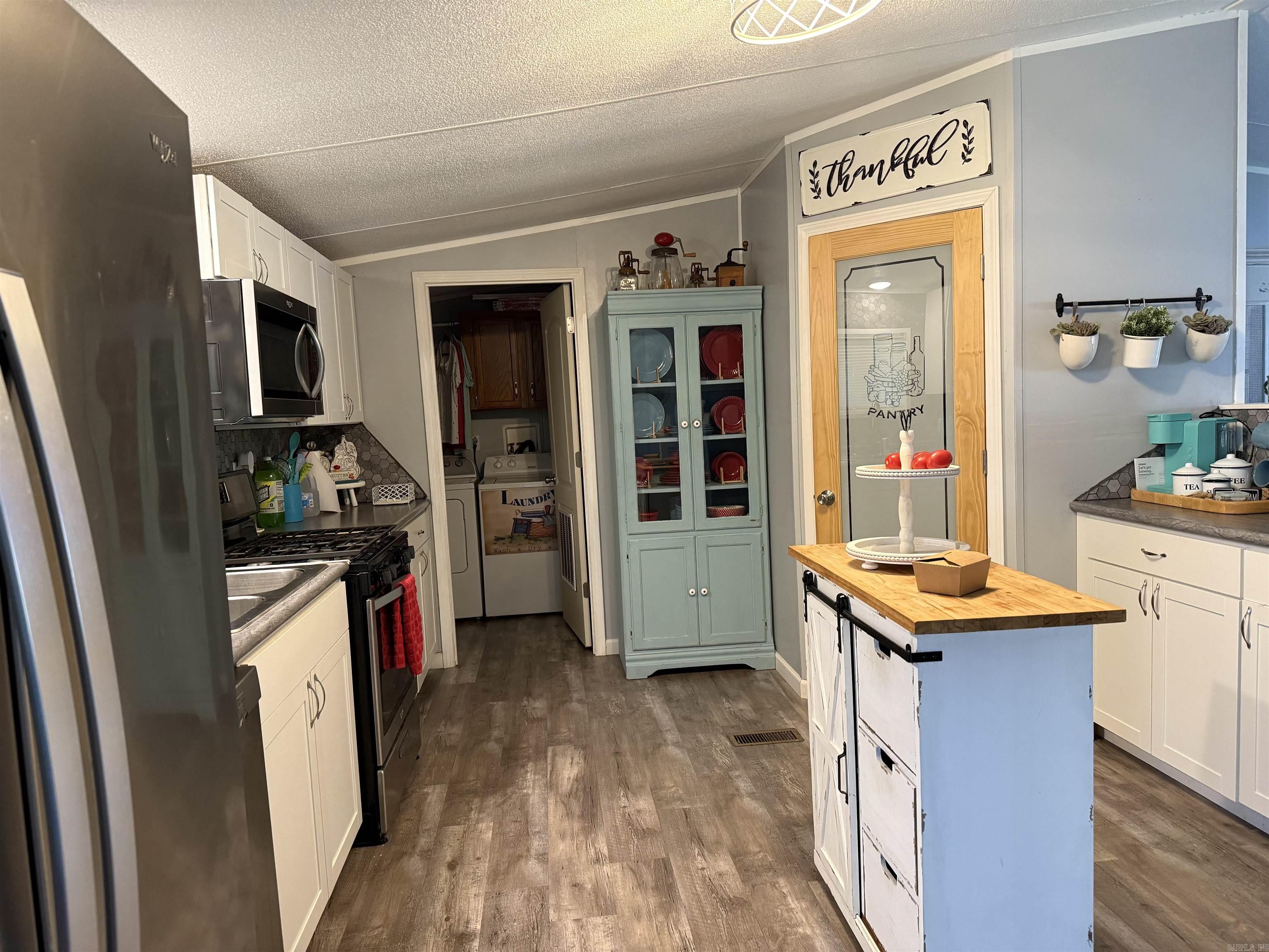 164 Murray  Hunter, AR