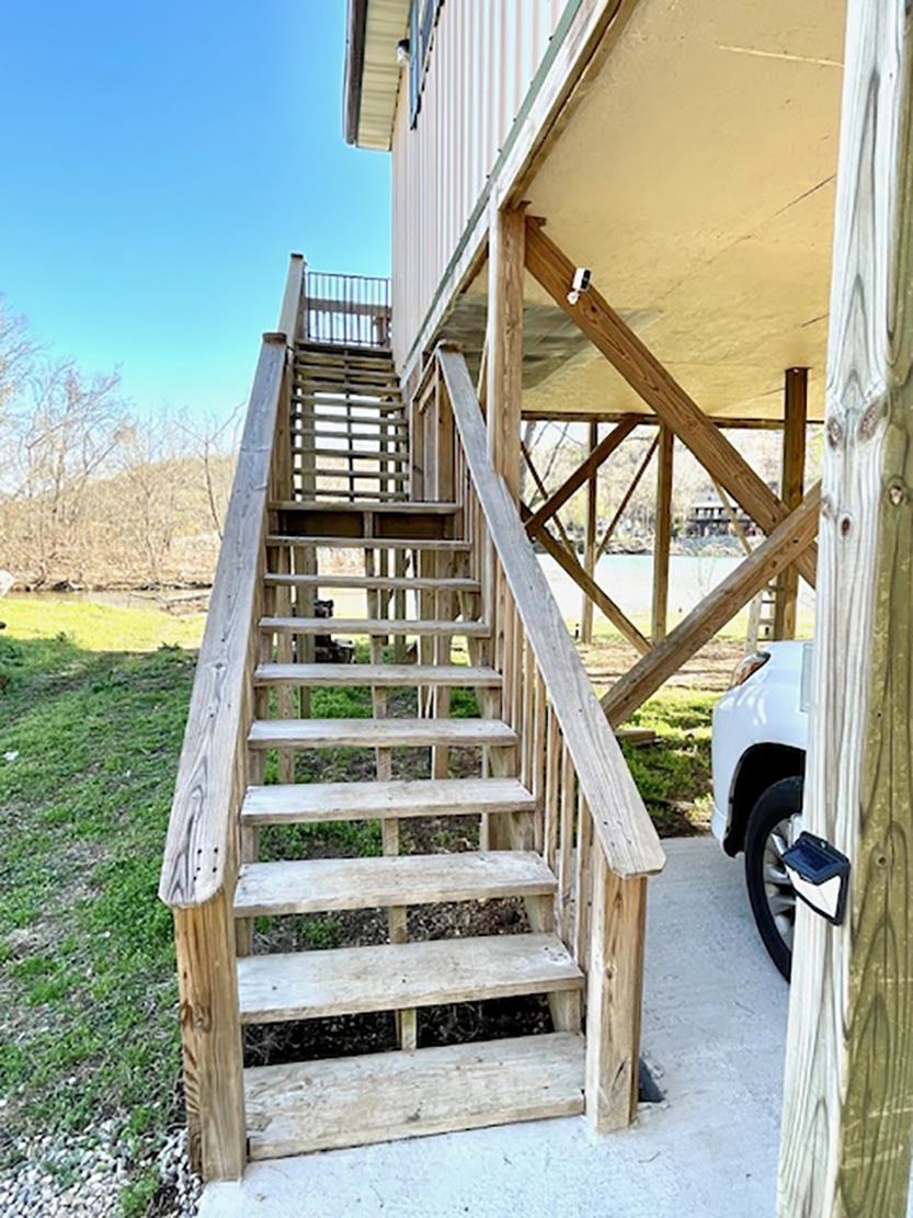 89 B E Valley  Hardy, AR