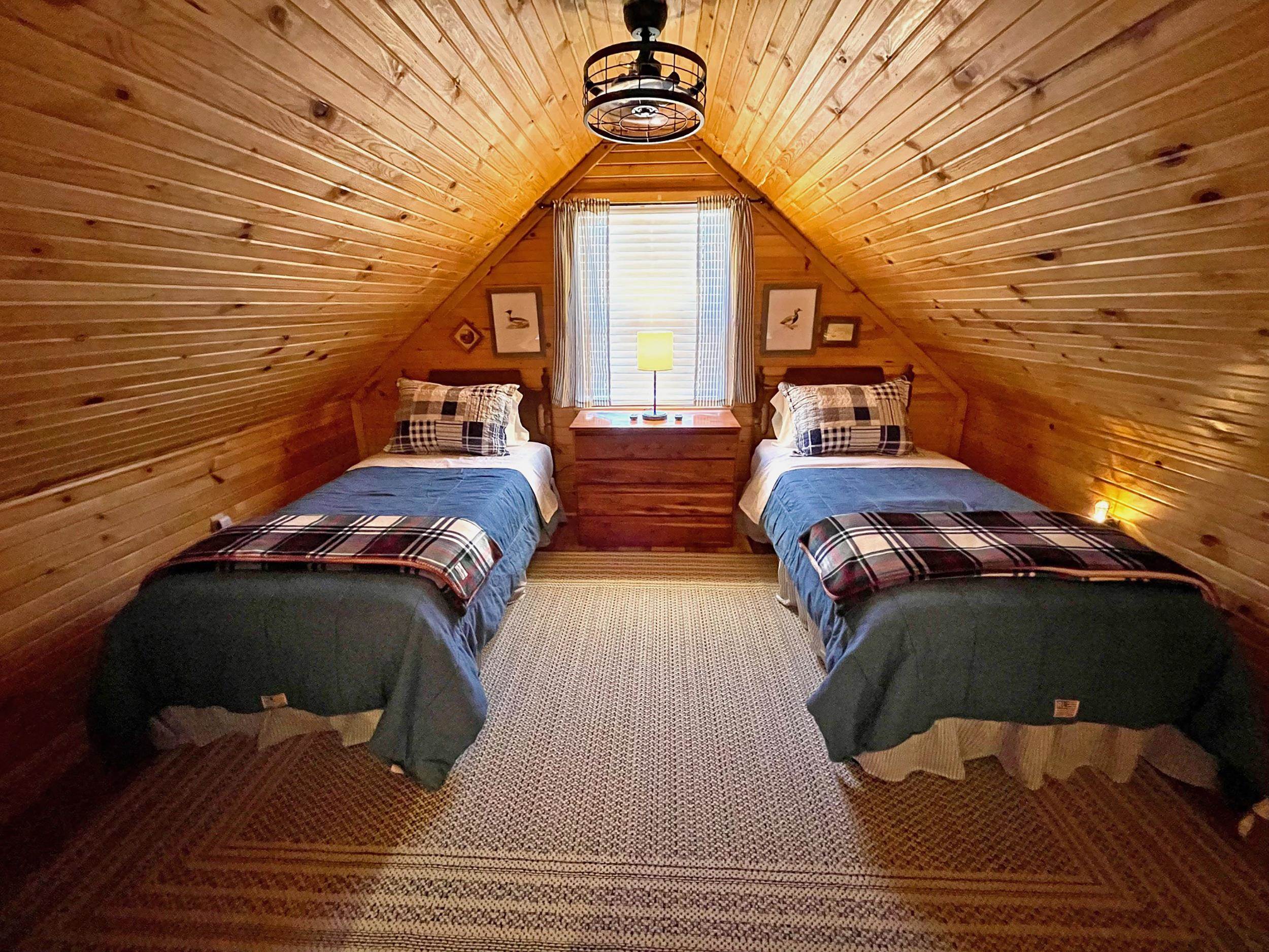 89 B E Valley  Hardy, AR