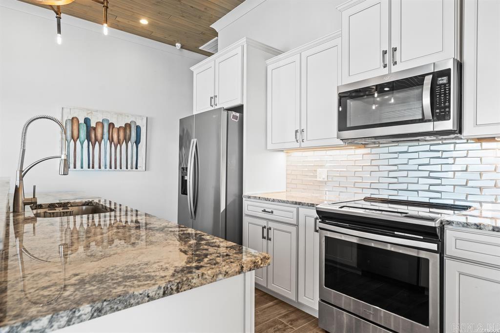 1601 Marion Anderson  Hot Springs, AR