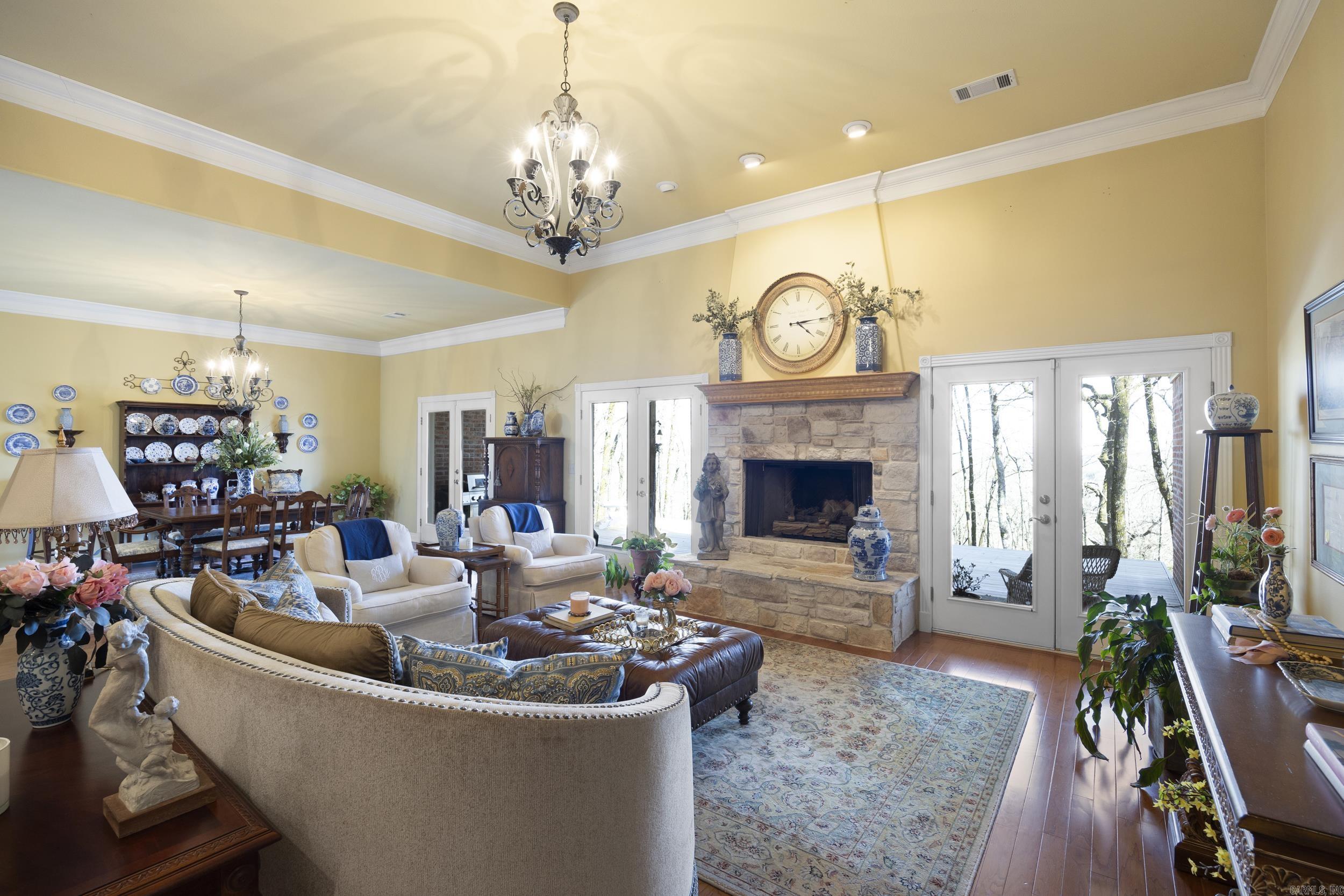 4 Robins Ridge Road Morrilton, AR 72110