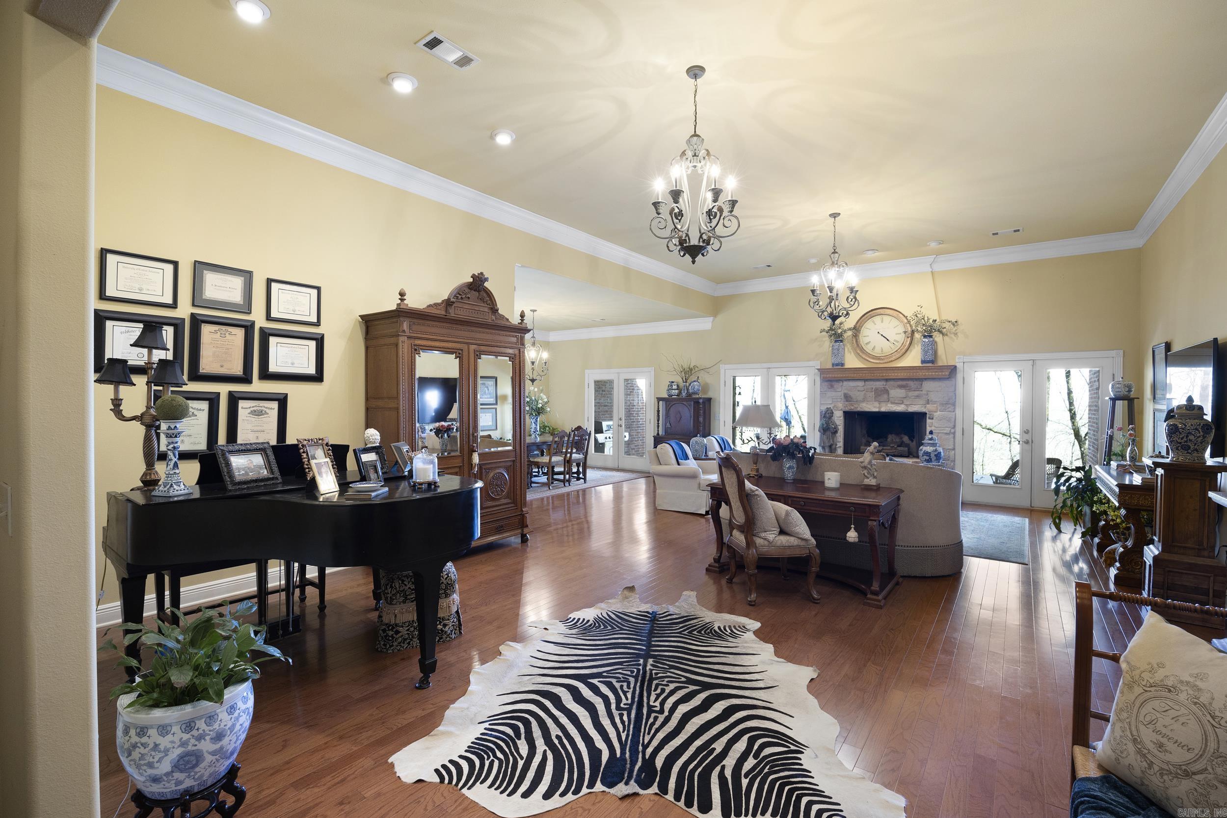 4 Robins Ridge Road Morrilton, AR 72110