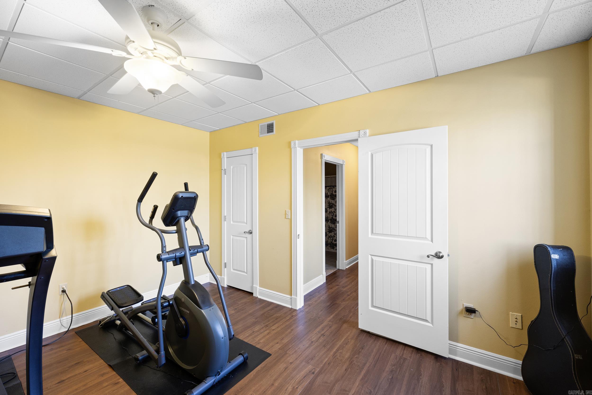 4 Robins Ridge Road Morrilton, AR 72110