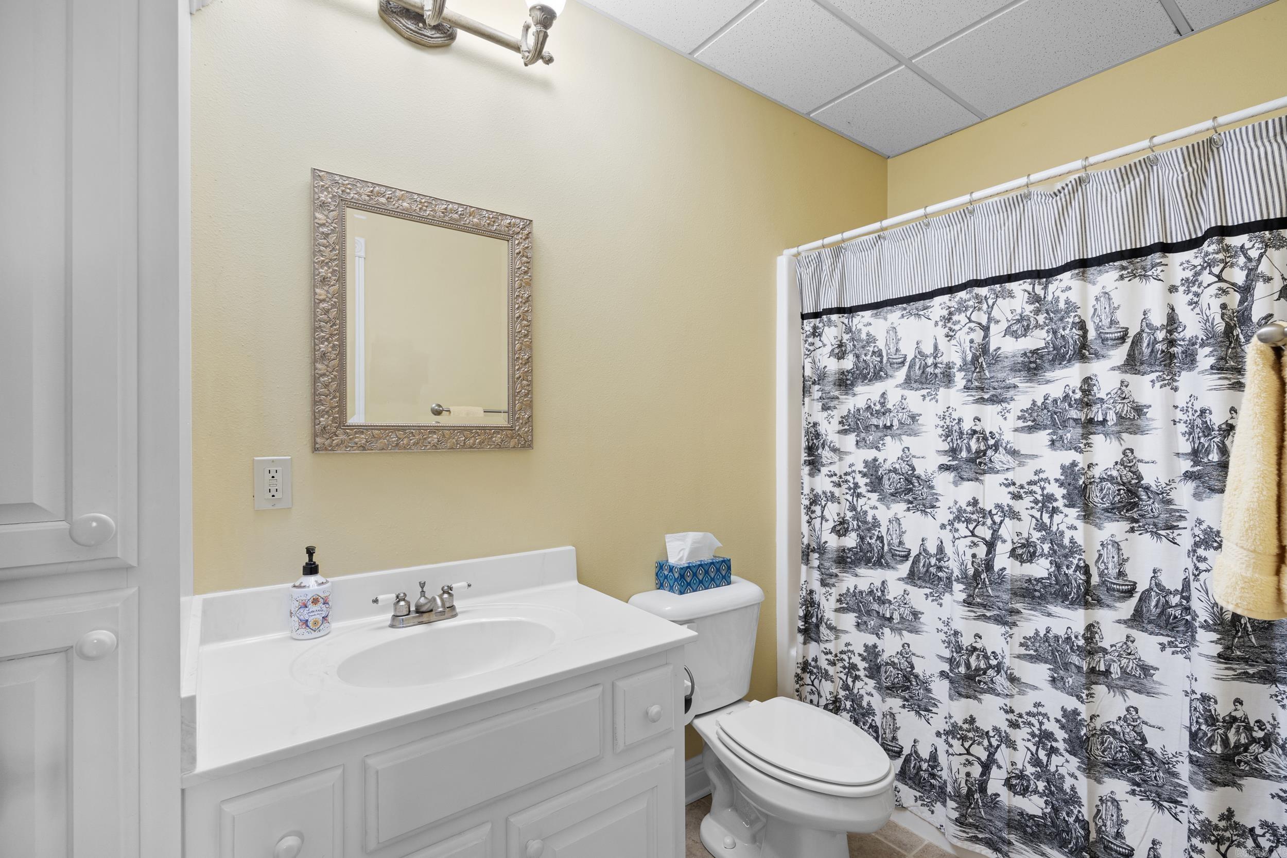 4 Robins Ridge Road Morrilton, AR 72110