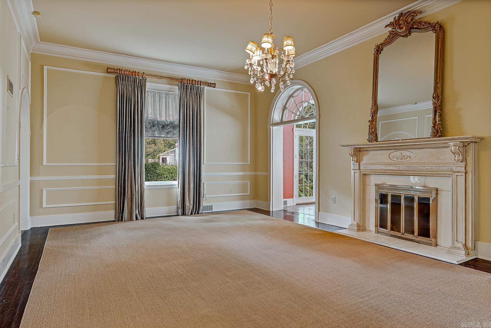 1419 S Main  Jonesboro, AR