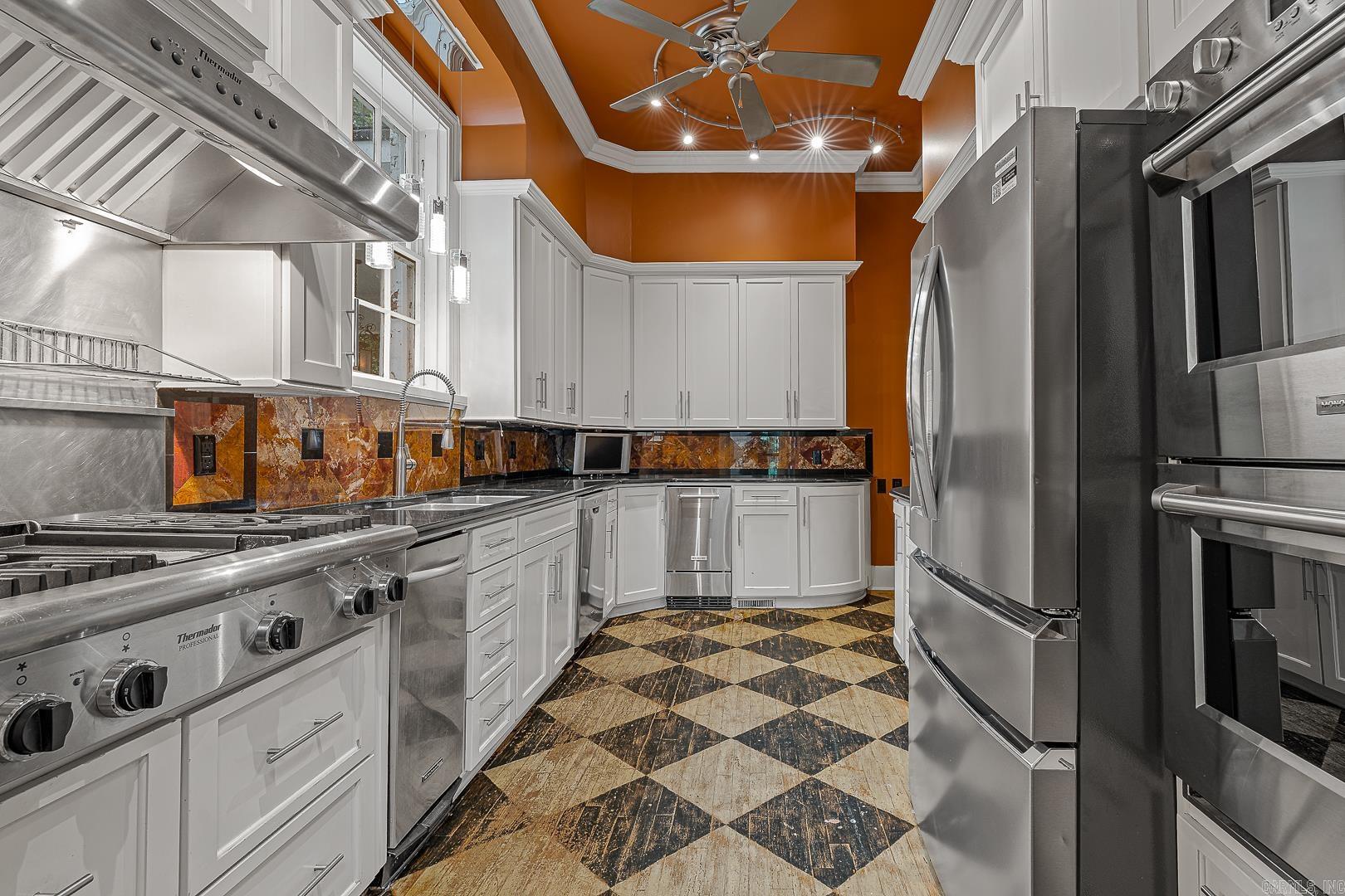 1419 S Main  Jonesboro, AR