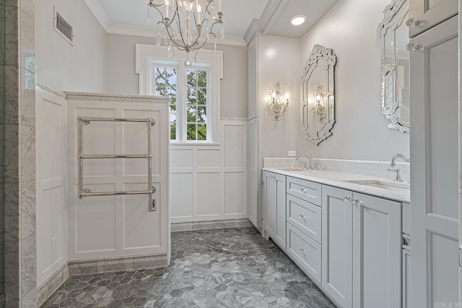 1419 S Main  Jonesboro, AR