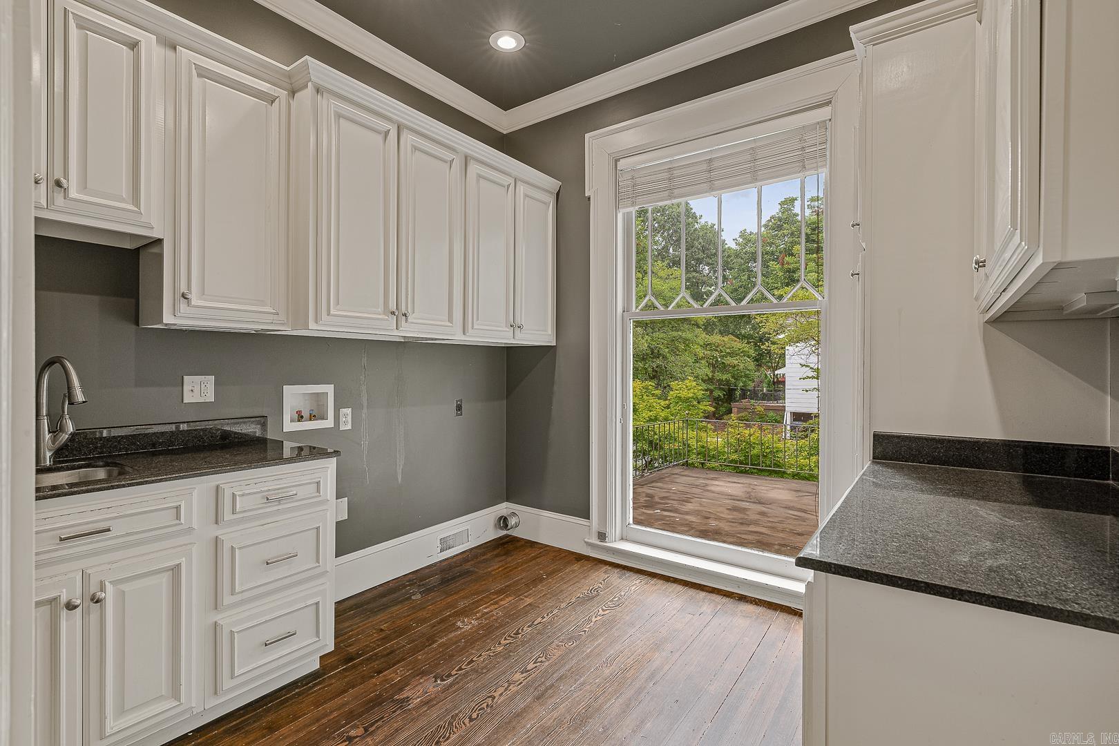 1419 S Main  Jonesboro, AR