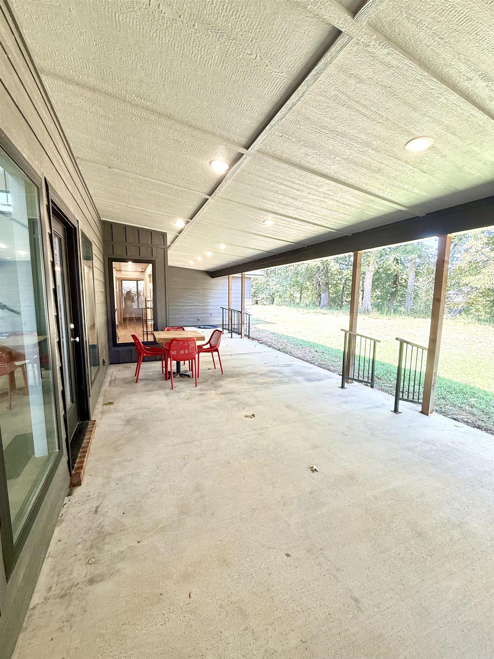 119 E River  Pangburn, AR